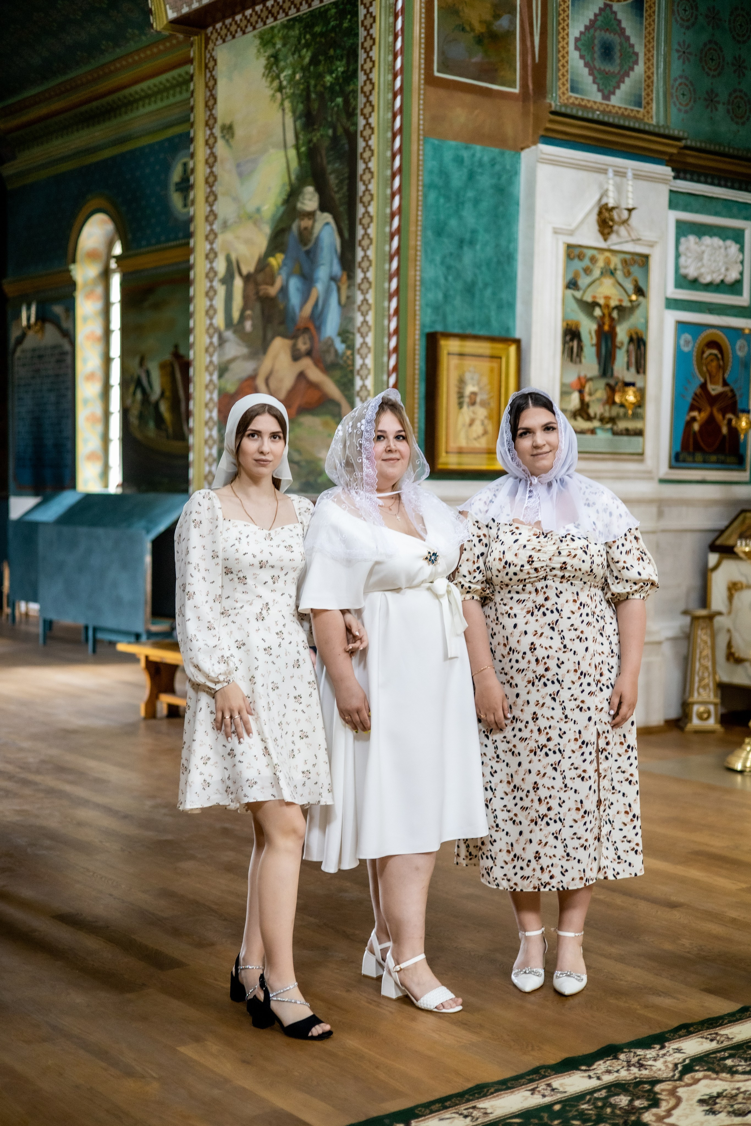 Крещение Ульяны и Вероники. Фотограф Надежда Лукьянова