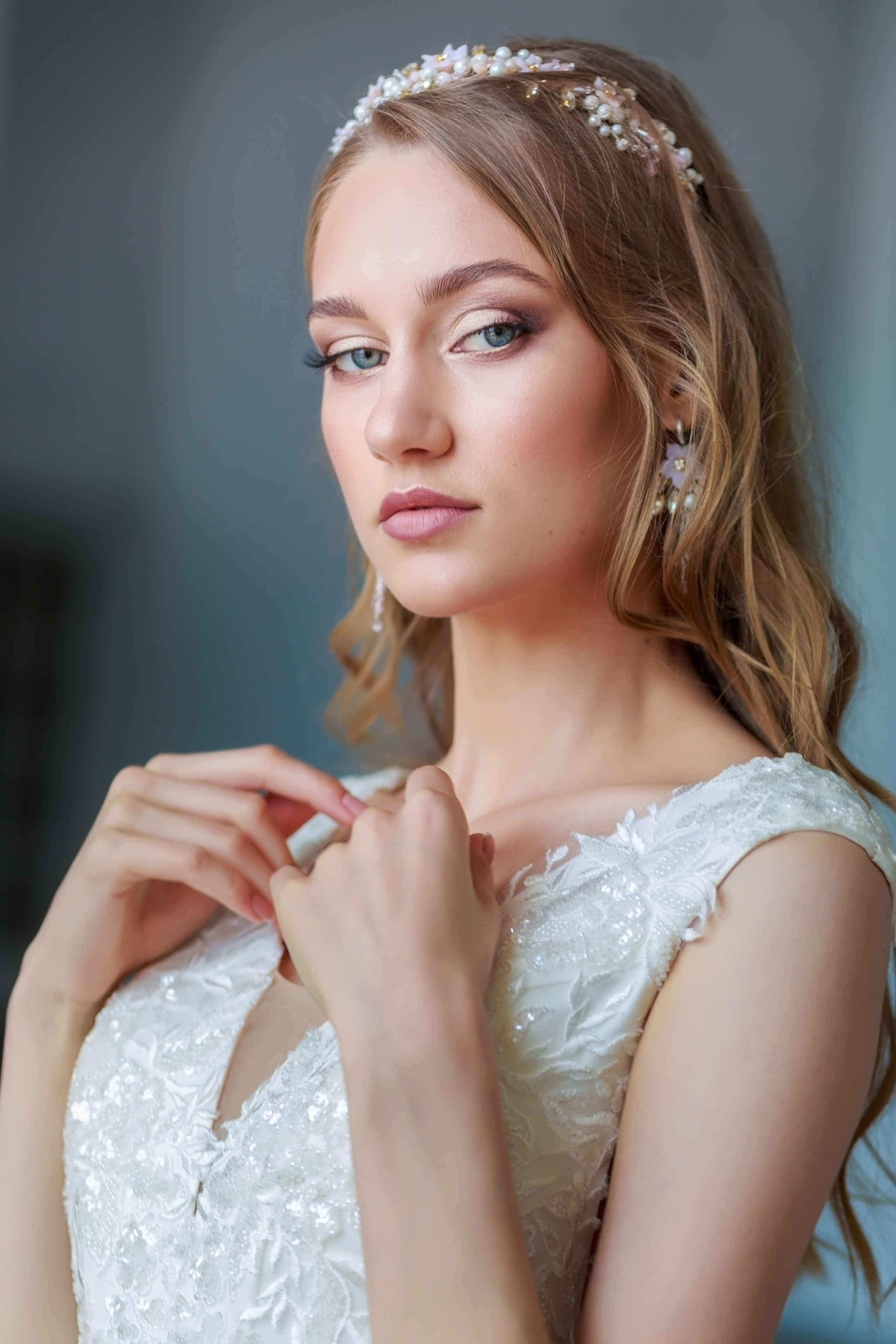 Крупный портрет невесты в студии фотограф Галина Шарапова