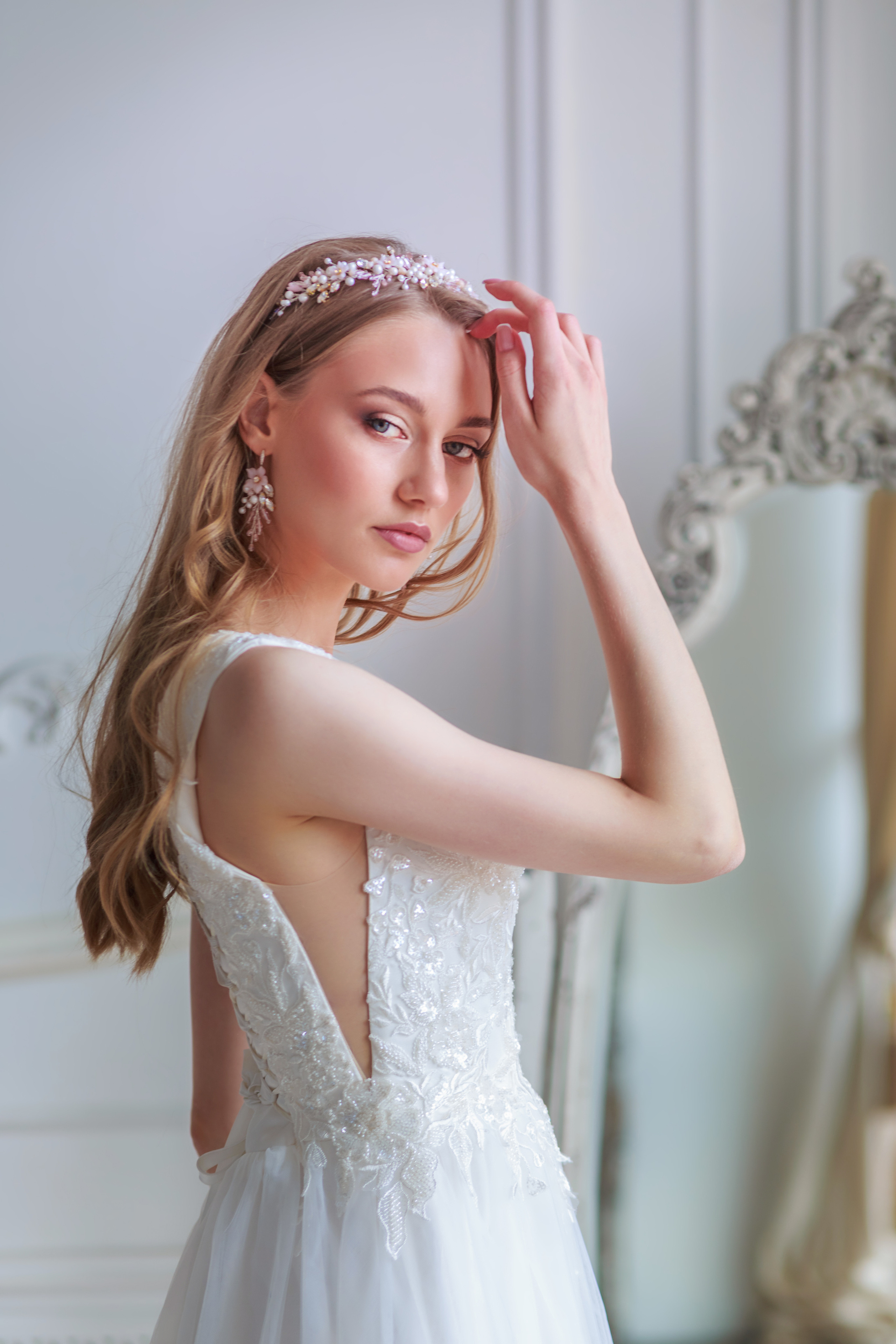 Поясной портрет невесты в студии фотограф Галина Шарапова