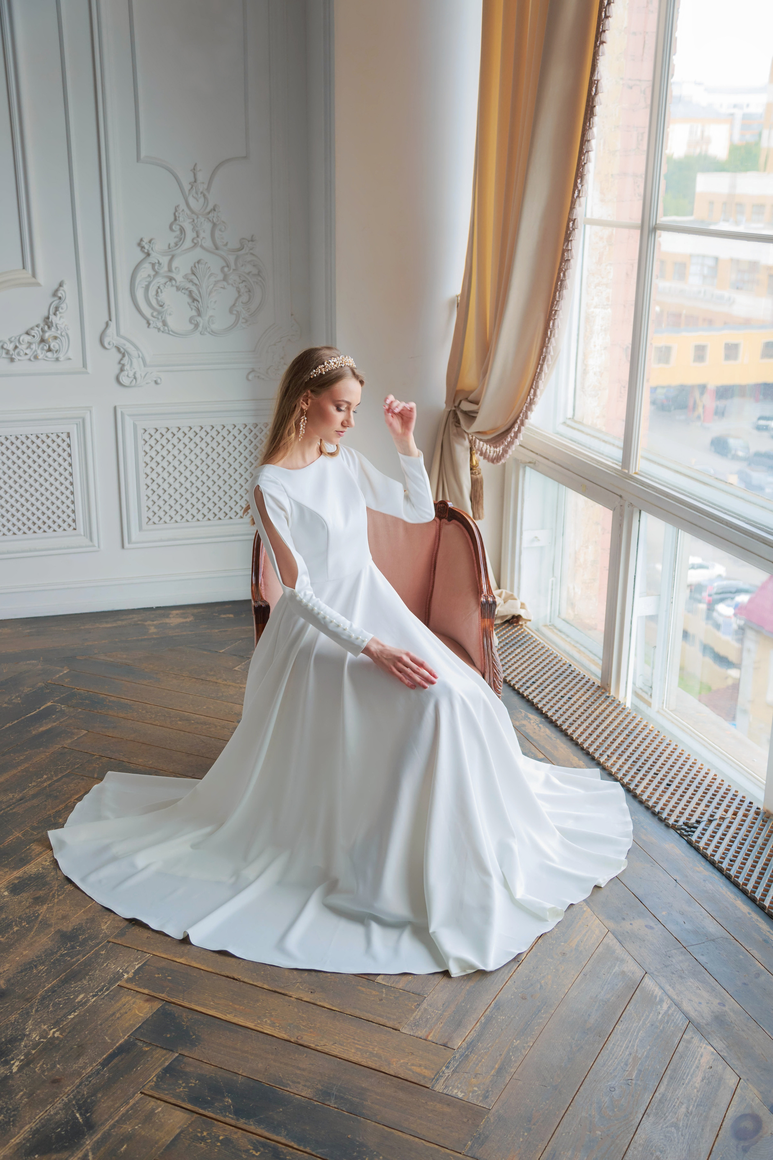 Фотосессия невесты в белой студии фотограф Галина Шарапова