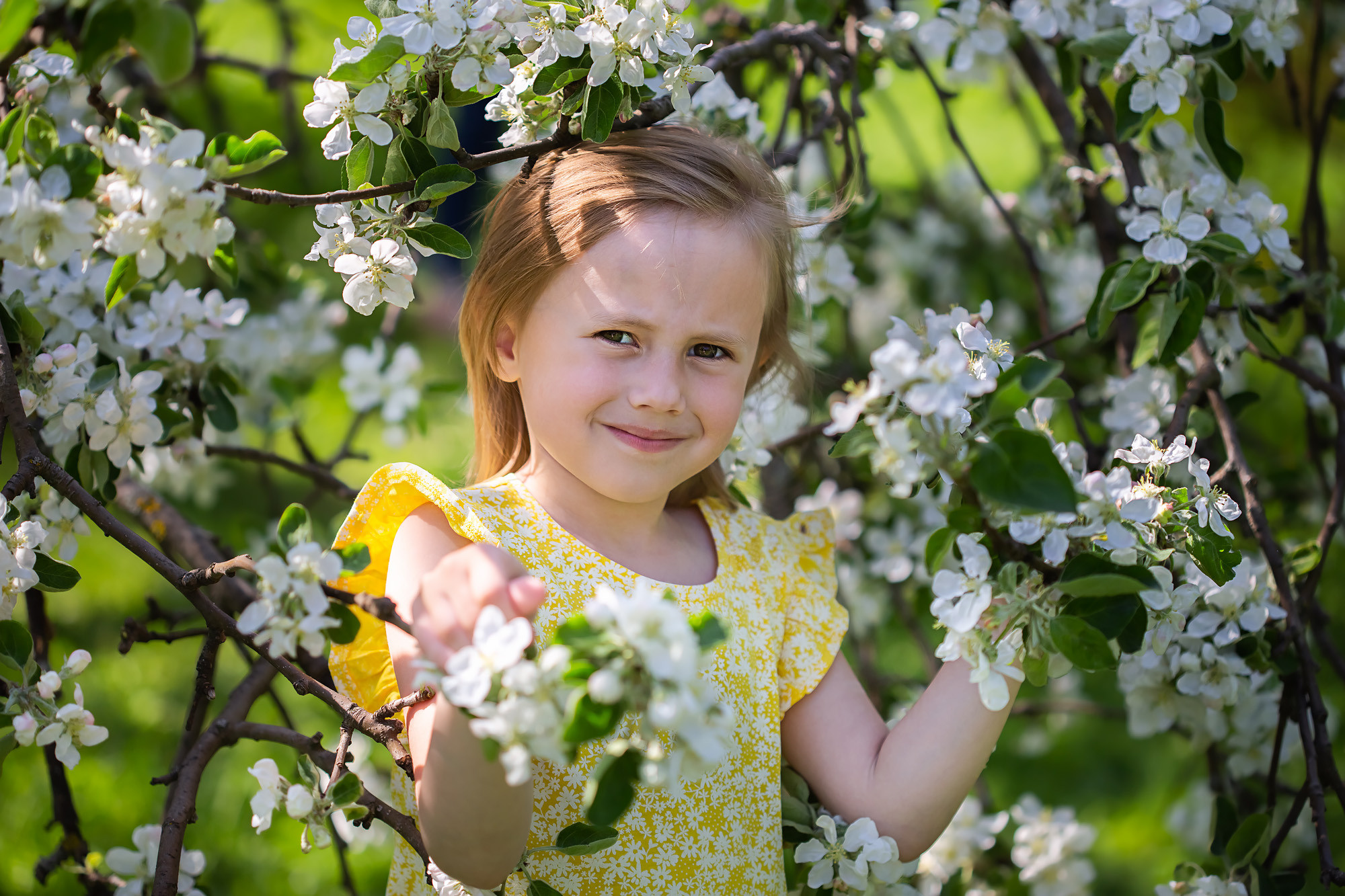 Фотосессия цветения для детей и семей. Галина Шарапова Детский и семейный фотограф Москва