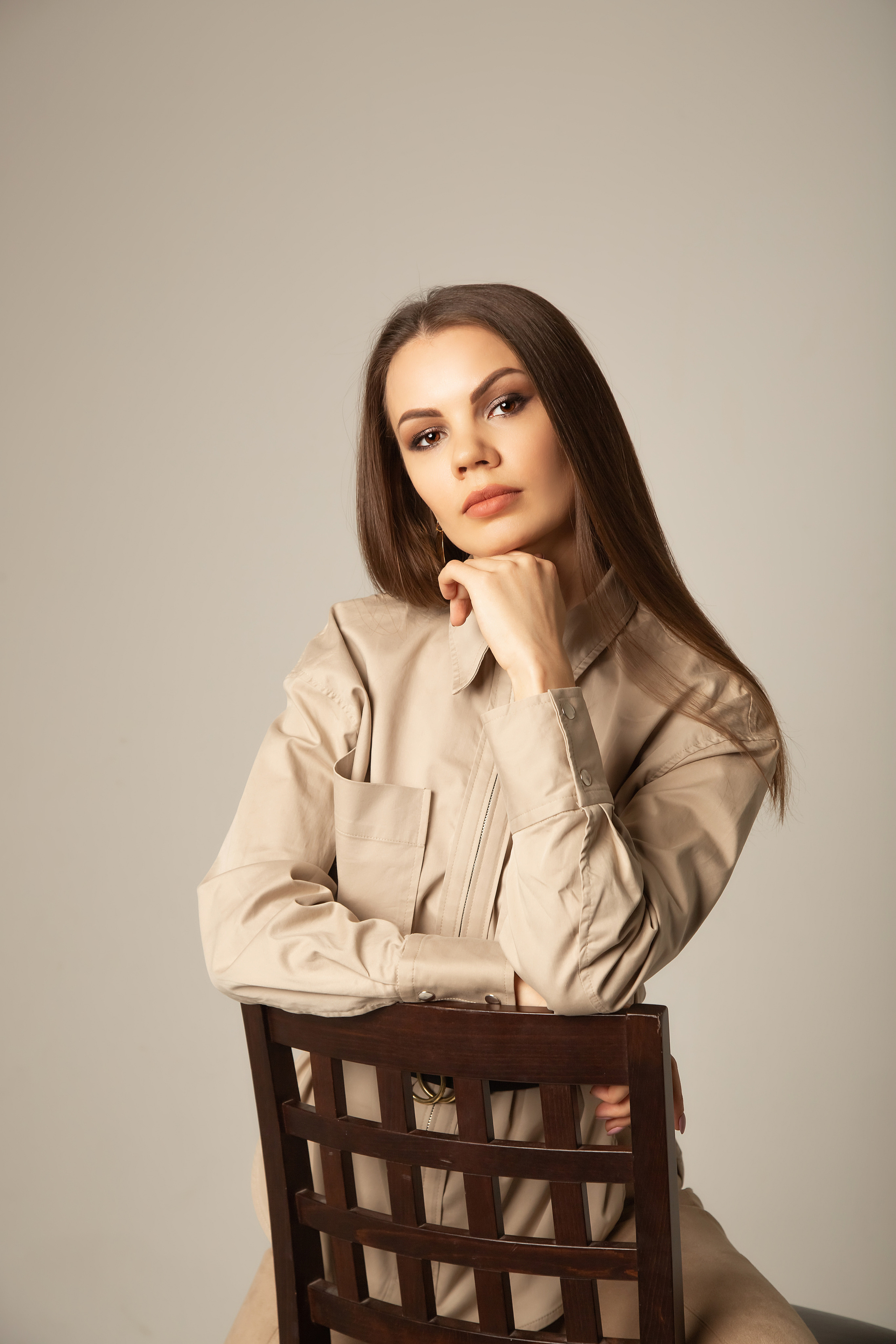 Женская портретная фотосессия в студии фотограф Галина Шарапова