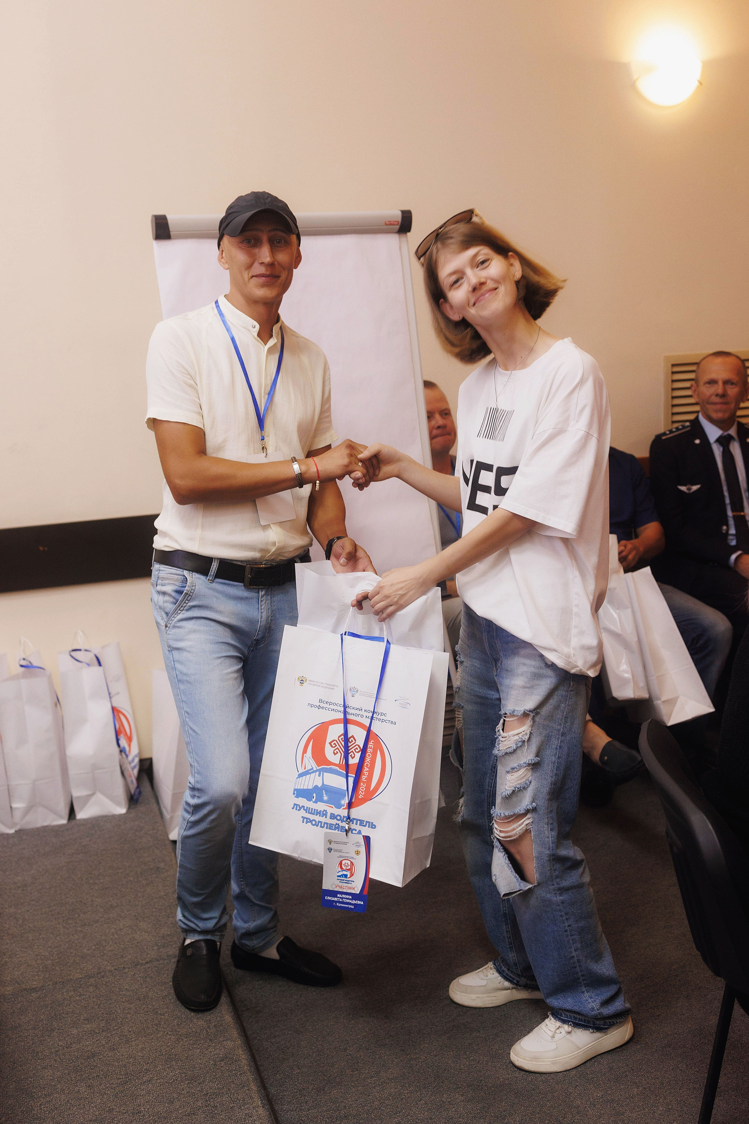 Лучший водитель троллейбуса России — 2024. Портретный и репортажный фотограф в Чебоксарах Андриян Чаркин