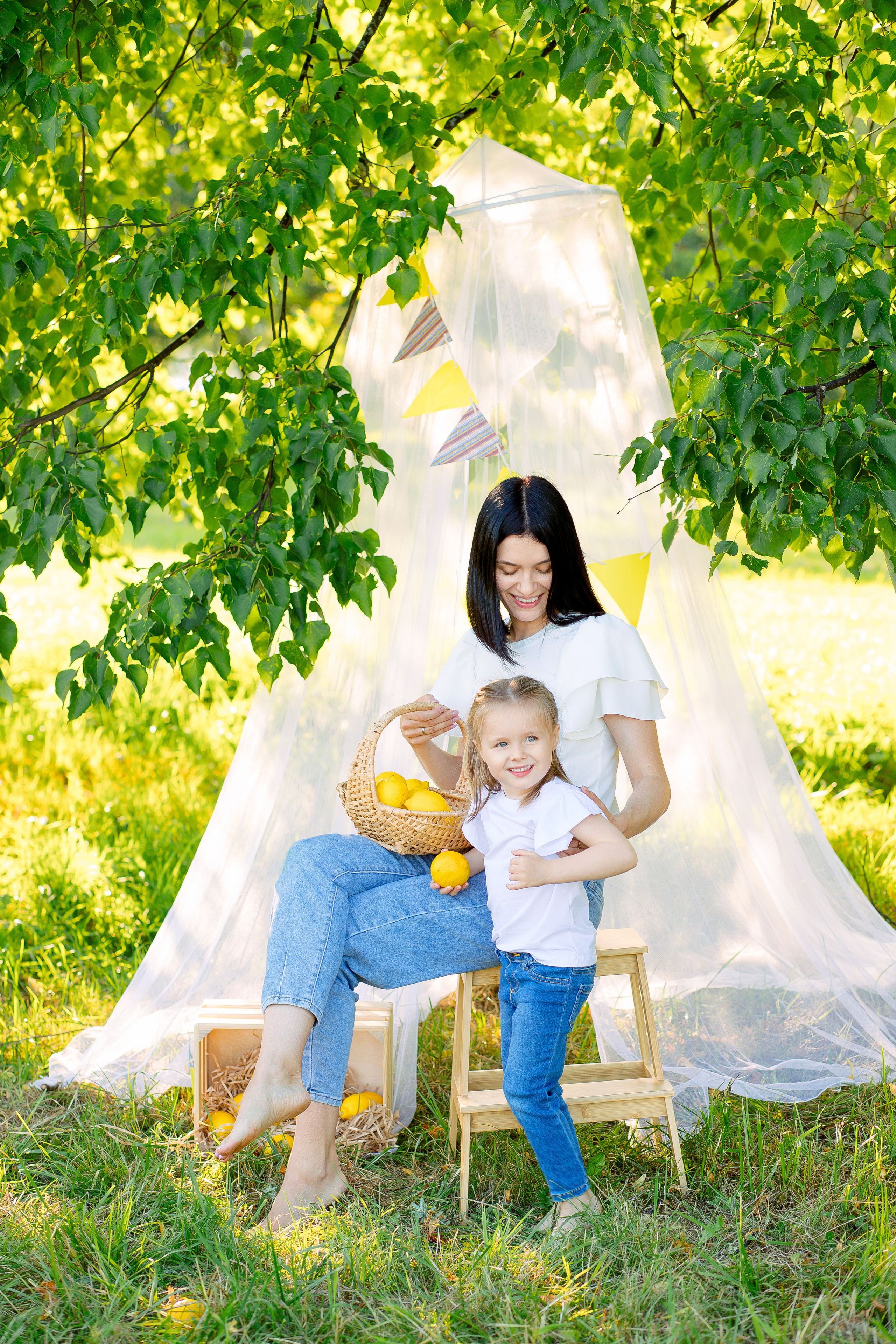 Летняя фотосессия в парке мамы и дочери. Фотограф в Санкт-Петербурге, Анна Скворцова