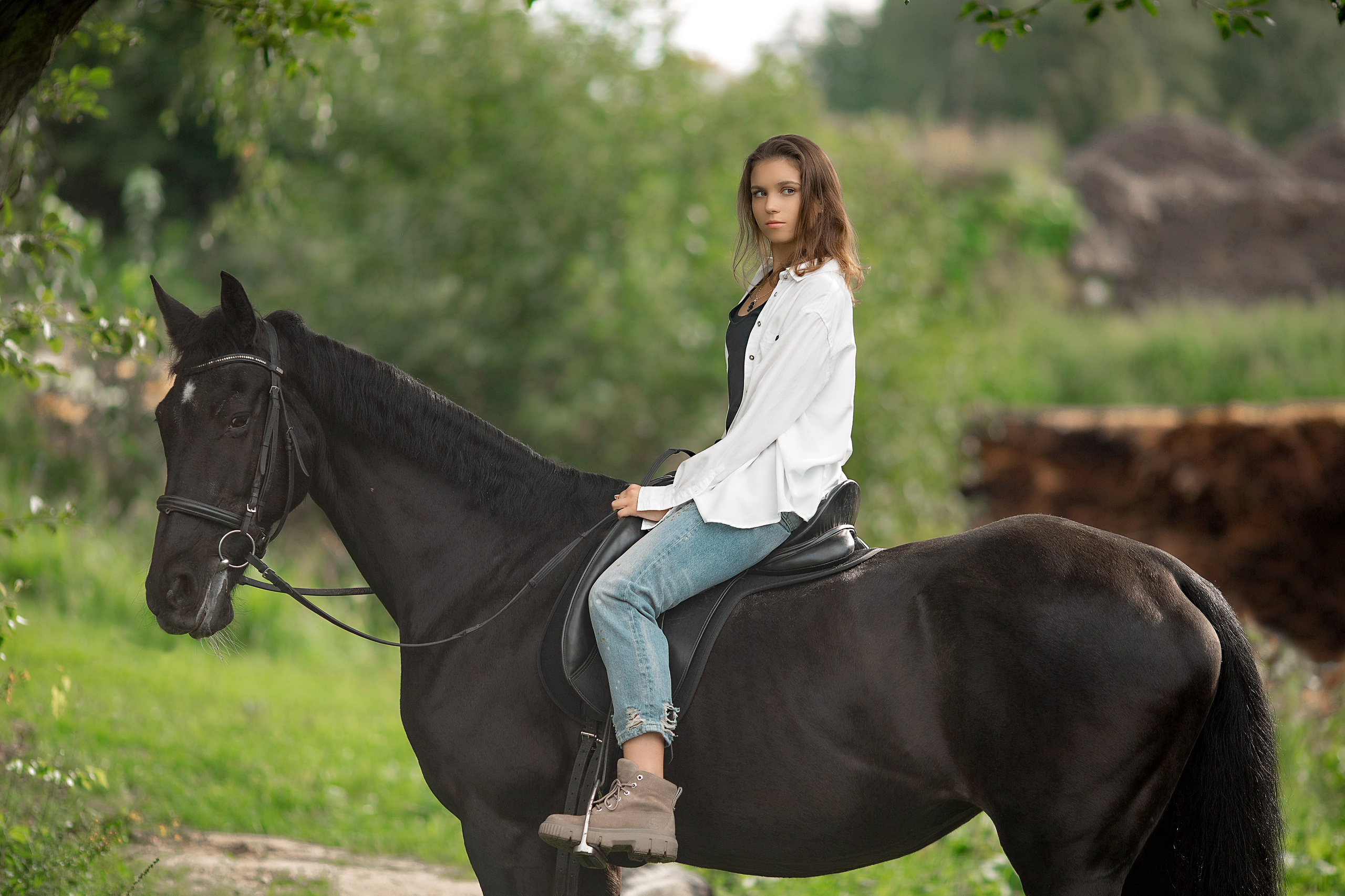 Влада и Жасмин. Фотосессия с лошадьми в Нижнем Новгороде