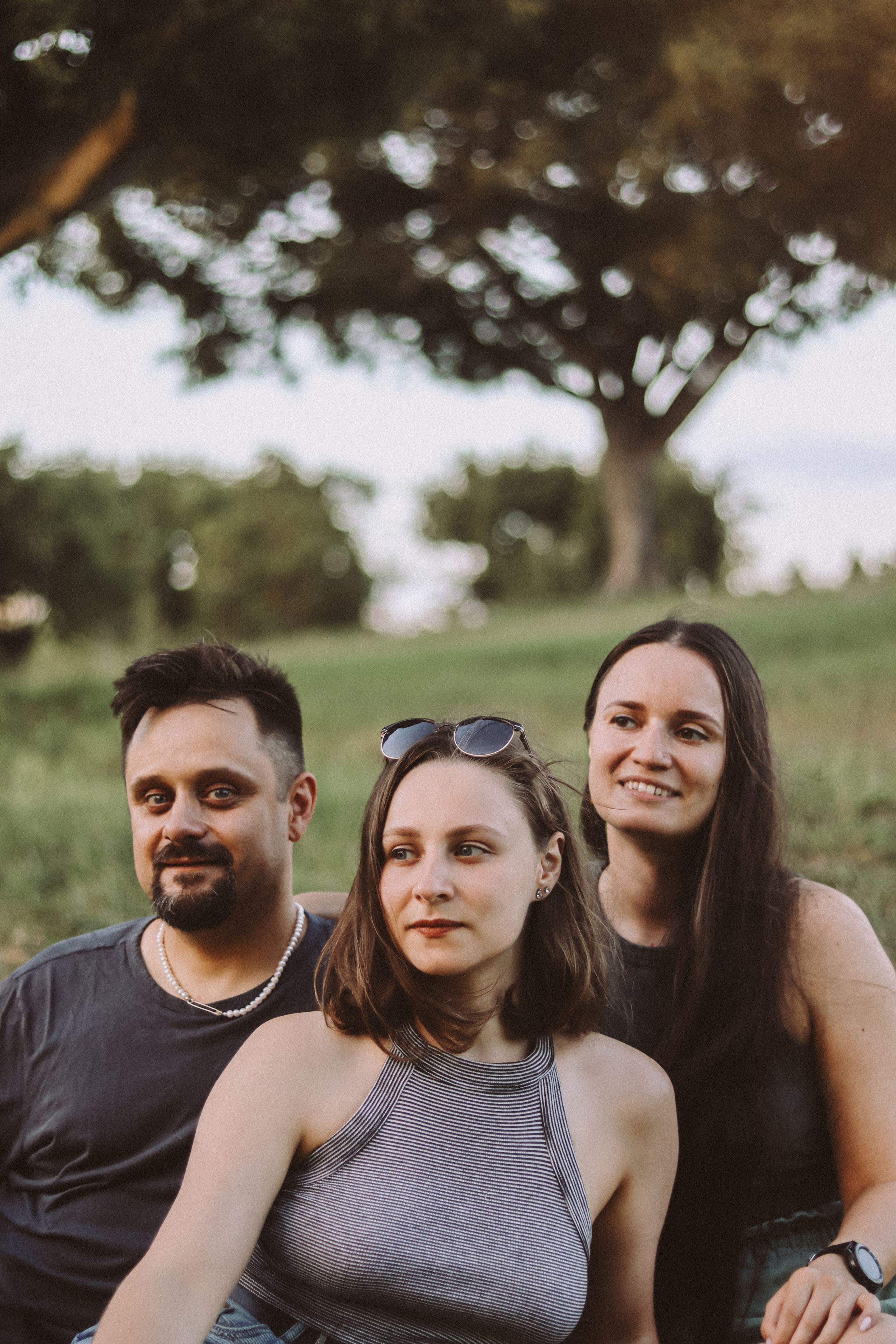 Ivan, Sonya and Orly, September 2023. Photographer in Israel Alice Milchin