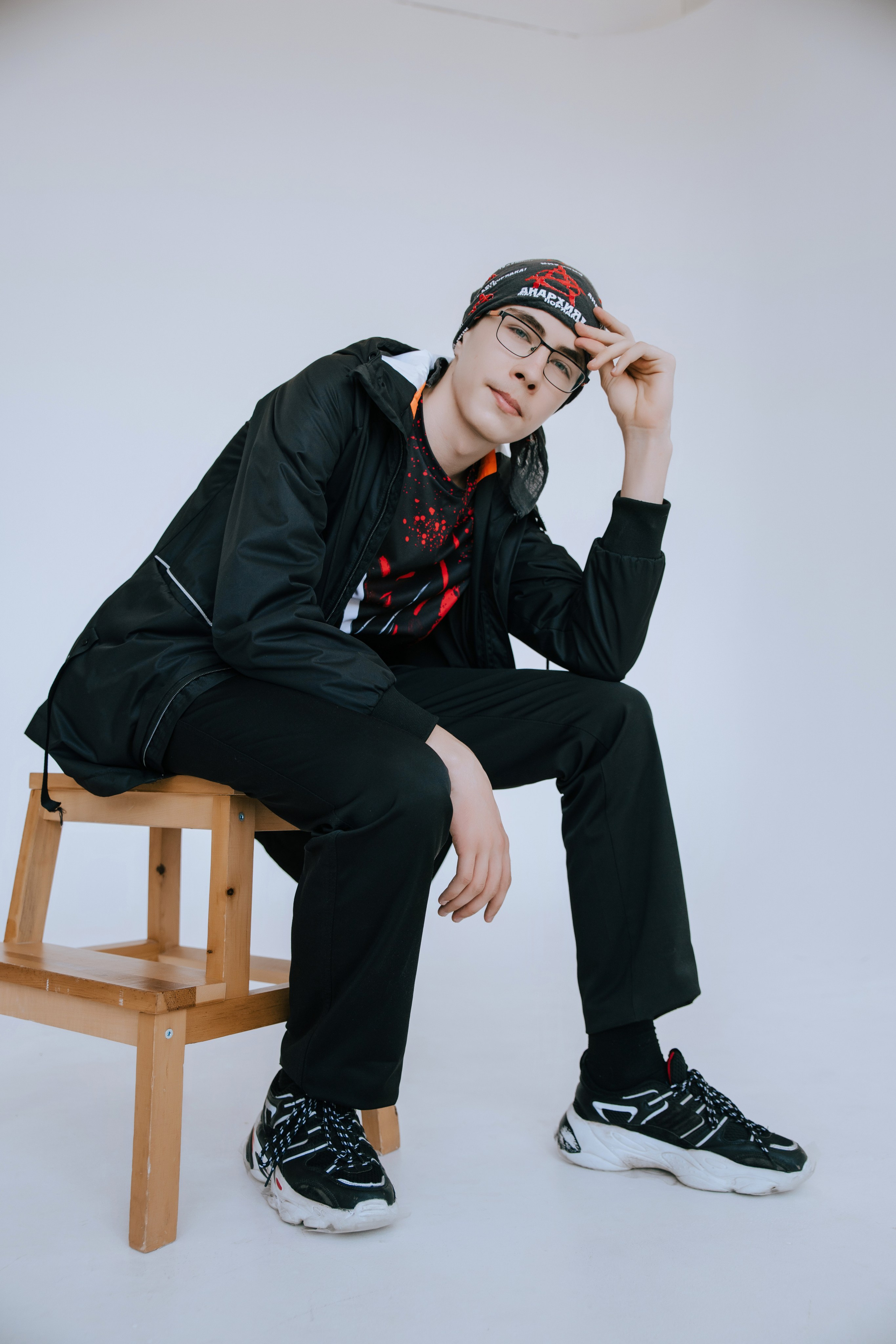 Гимназия им. Сайбеля — Выпуск 2024, 9 класс. Фотограф Ярмишко Дарья. Выпускные фотокниги