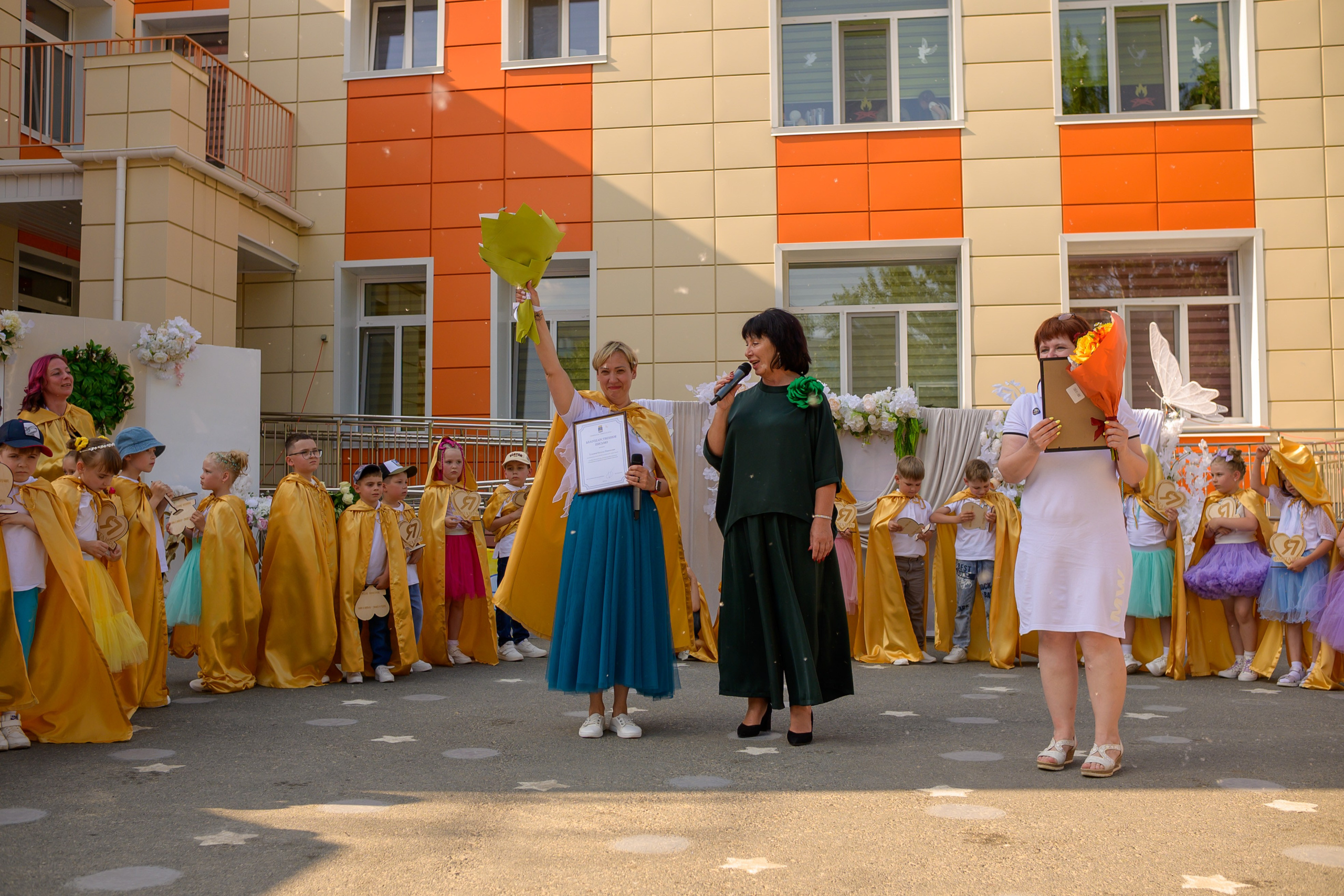 Репортаж выпускного группа «Фантазёры» 3 садик. Фотограф новорожденных, семейный детский в Тюмени Татьяна Морозова