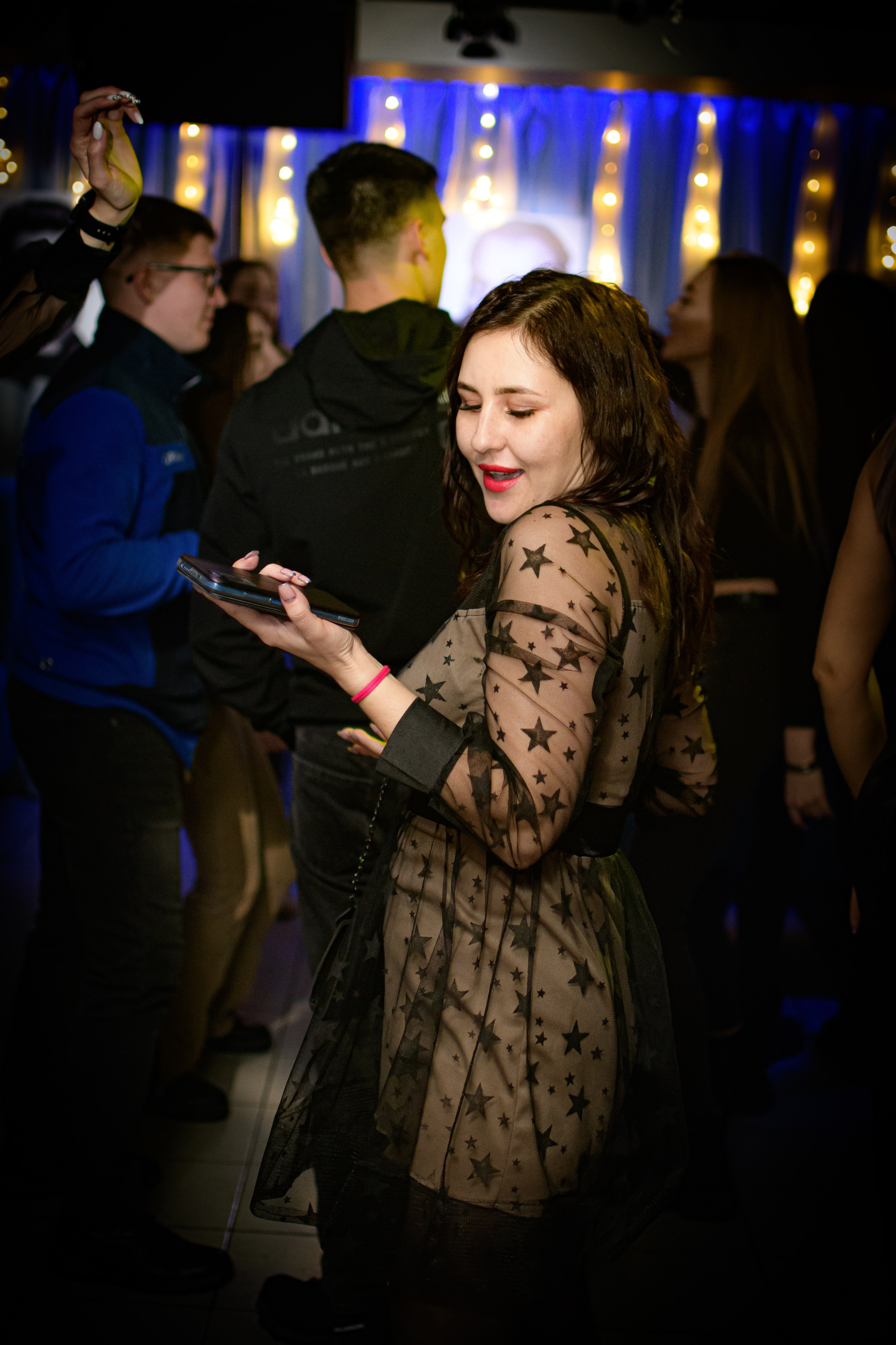 HOLLYWOOD / 6 YEARS. Photokarish