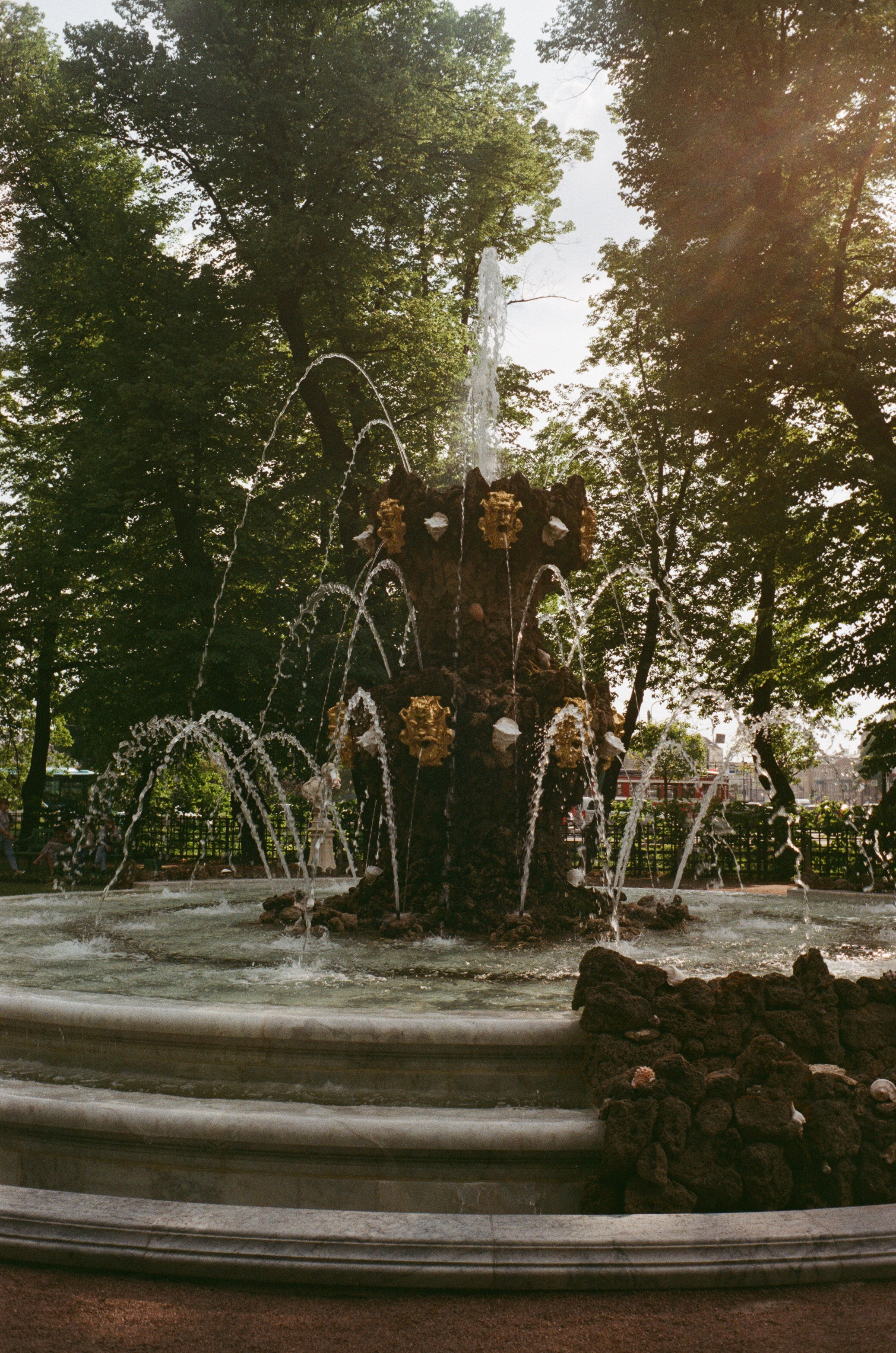 Прогулка по Питеру после отраслевой конференции / Minox 35GT