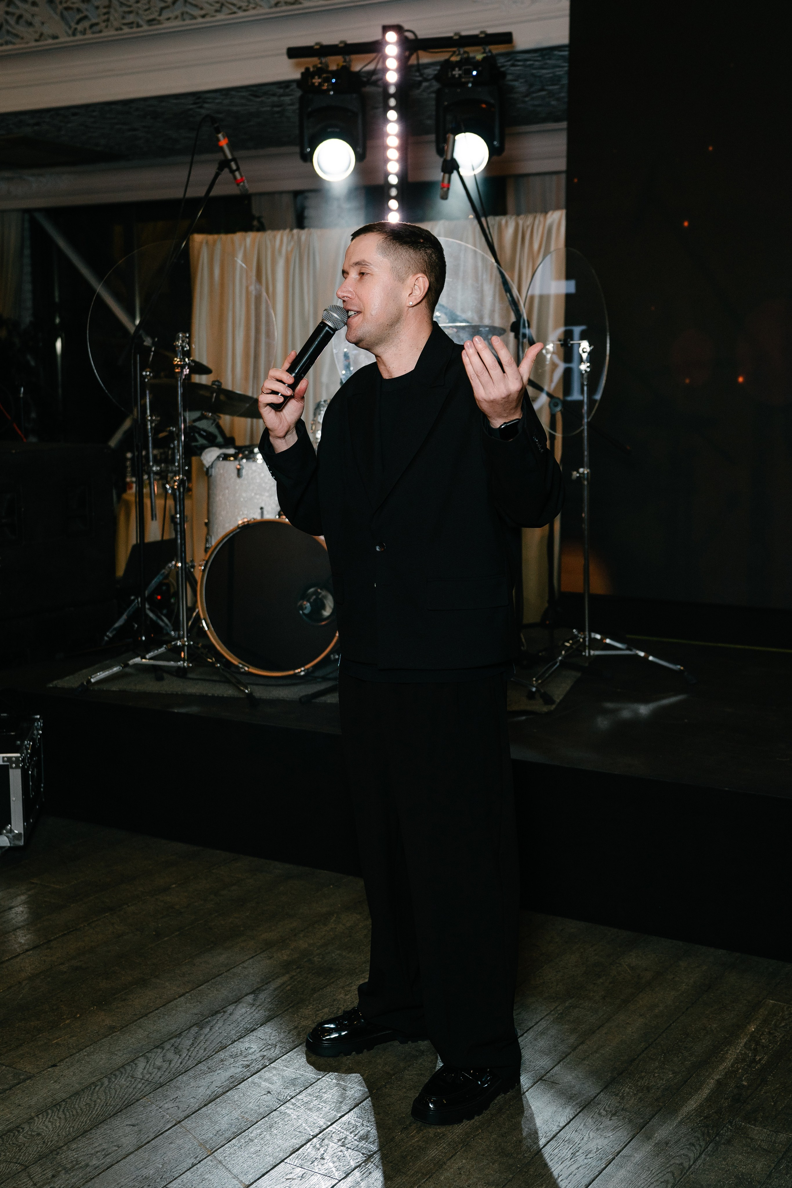 Новогодний вечер в Артисте. Свадебный и семейный фотограф в Воронеже Анастасия Бойко