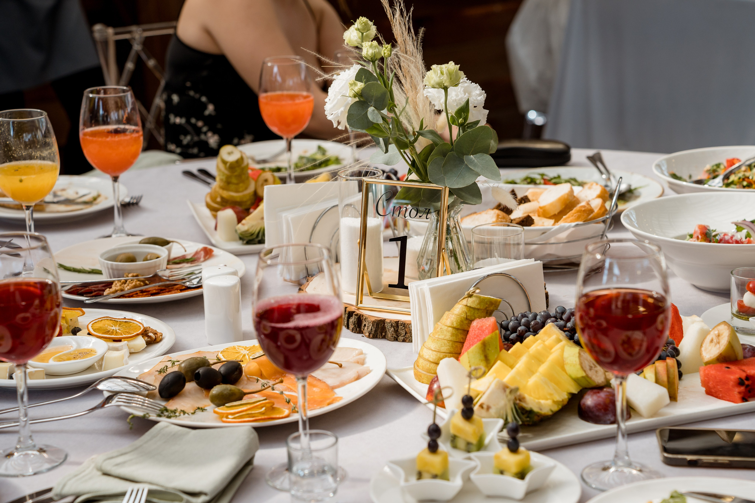 Иван и Дарья. Свадебный банкет, Теплица парк. Фотограф и видеограф в Москве и Московской области Мария Вишня