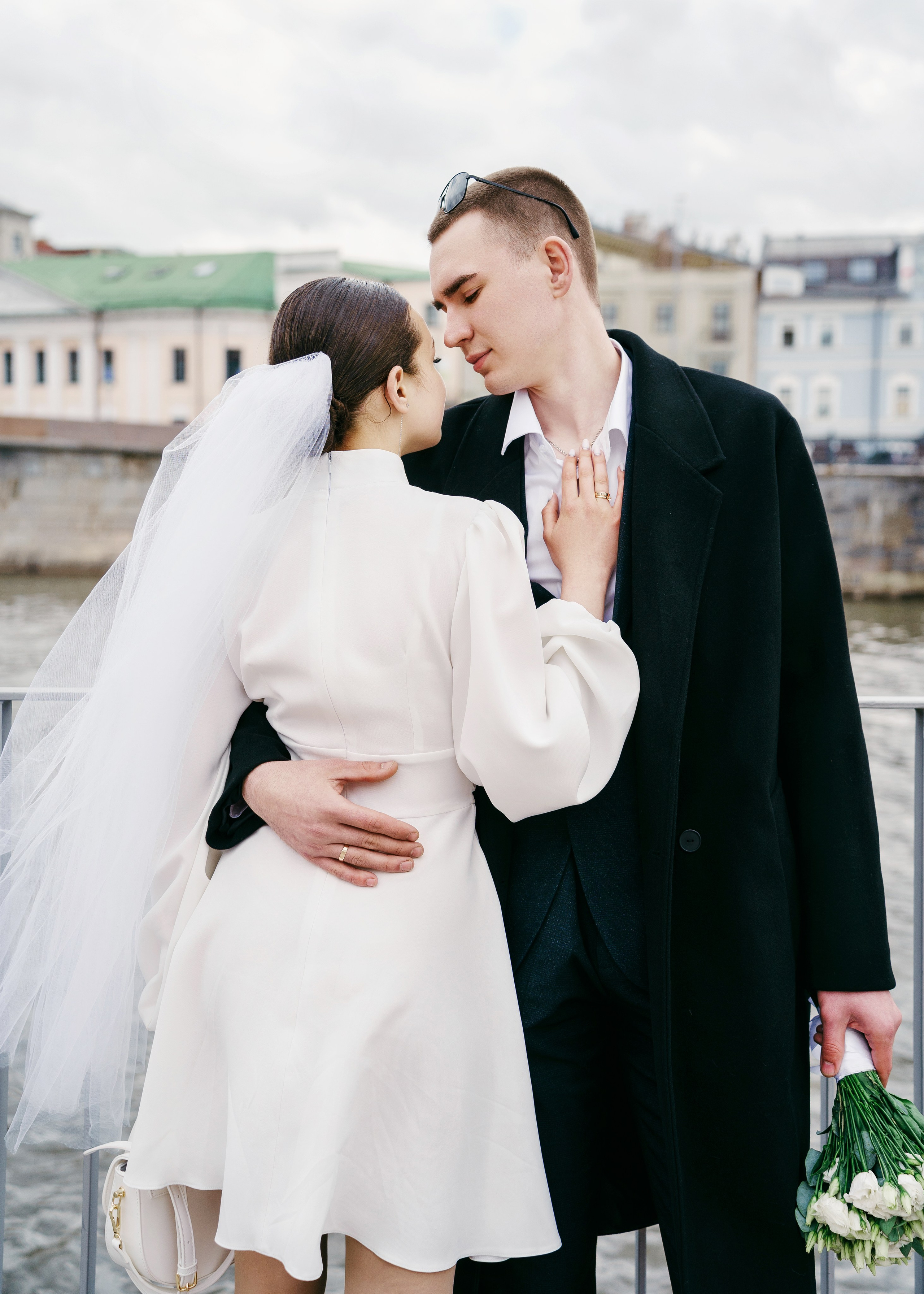 Екатерина и Никита. ЗАГС и прогулка. Фотограф и видеограф в Москве и Московской области Мария Вишня