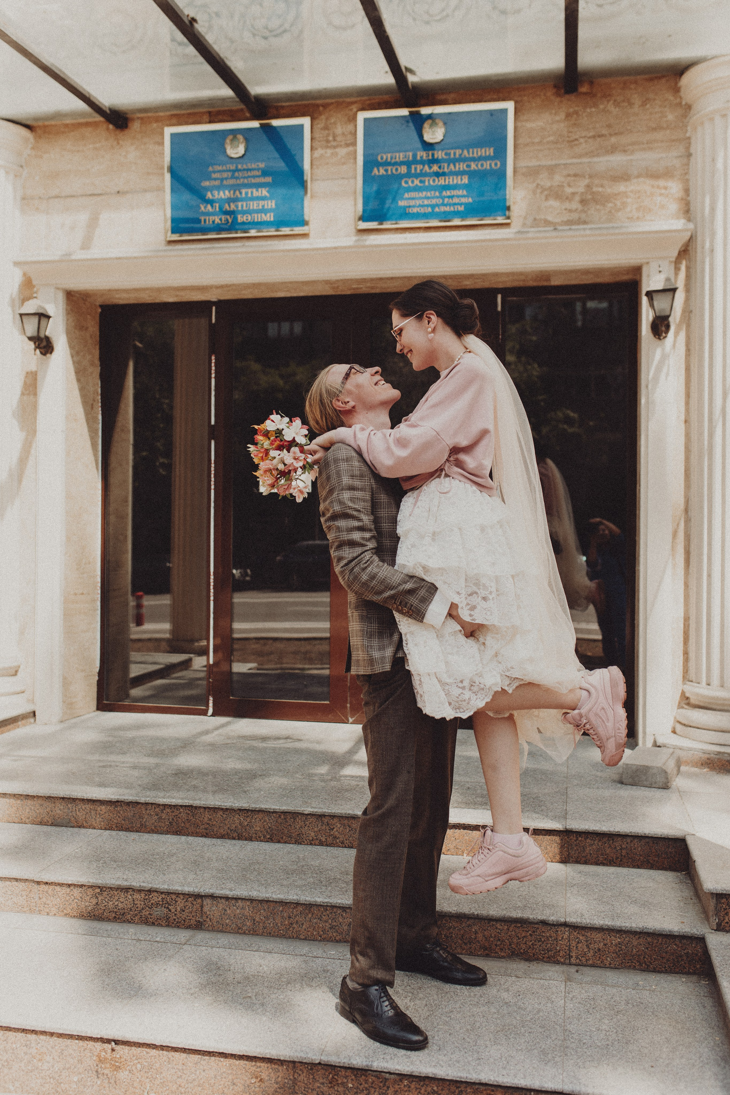 Wedding. Свадебный и семейный фотограф в Алматы Laura Dosmann