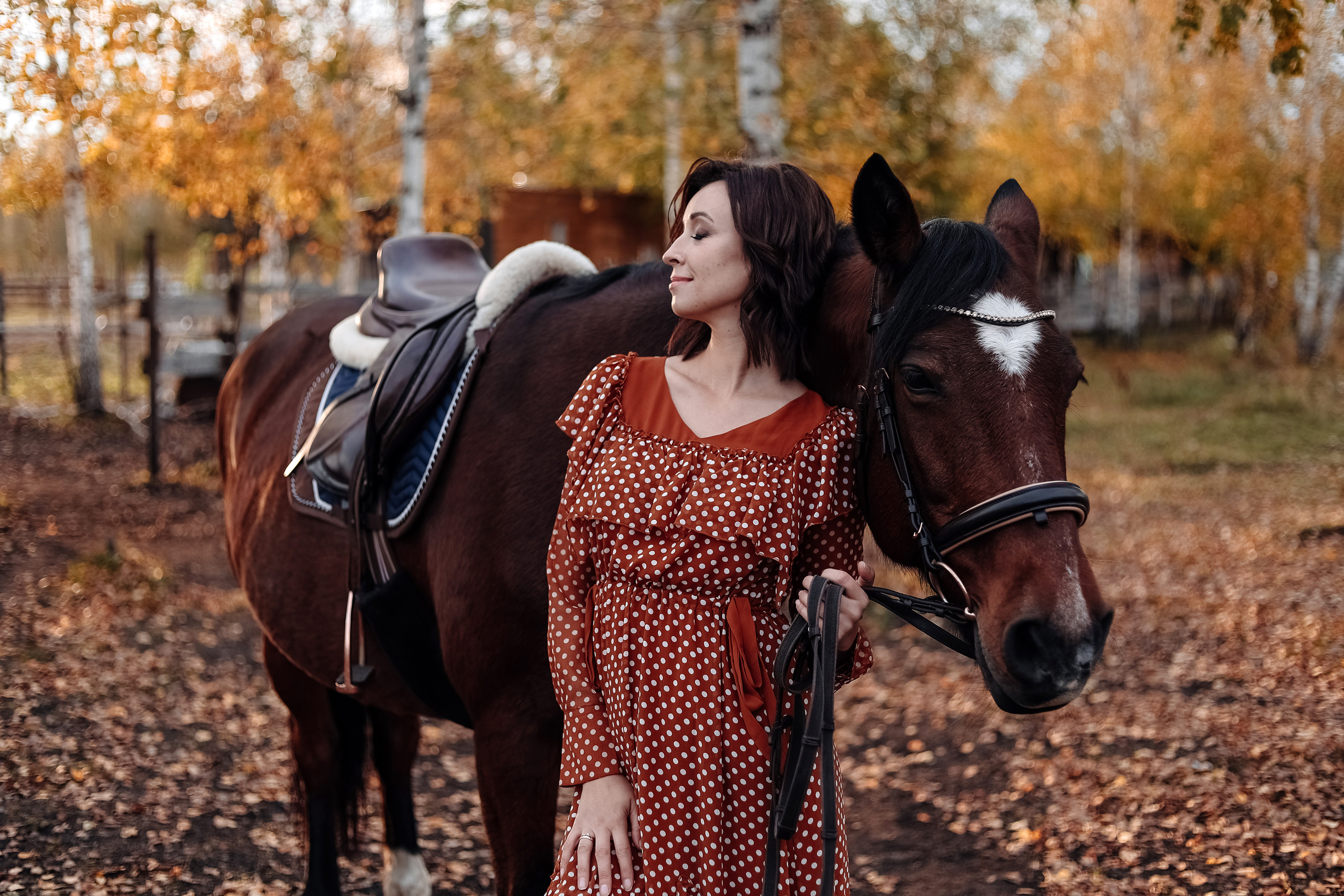 Прогулка на конюшне. СЕМЕЙНЫЙ ФОТОГРАФ КРАСНОЯРСК, ЖЕЛЕЗНОГОРСК