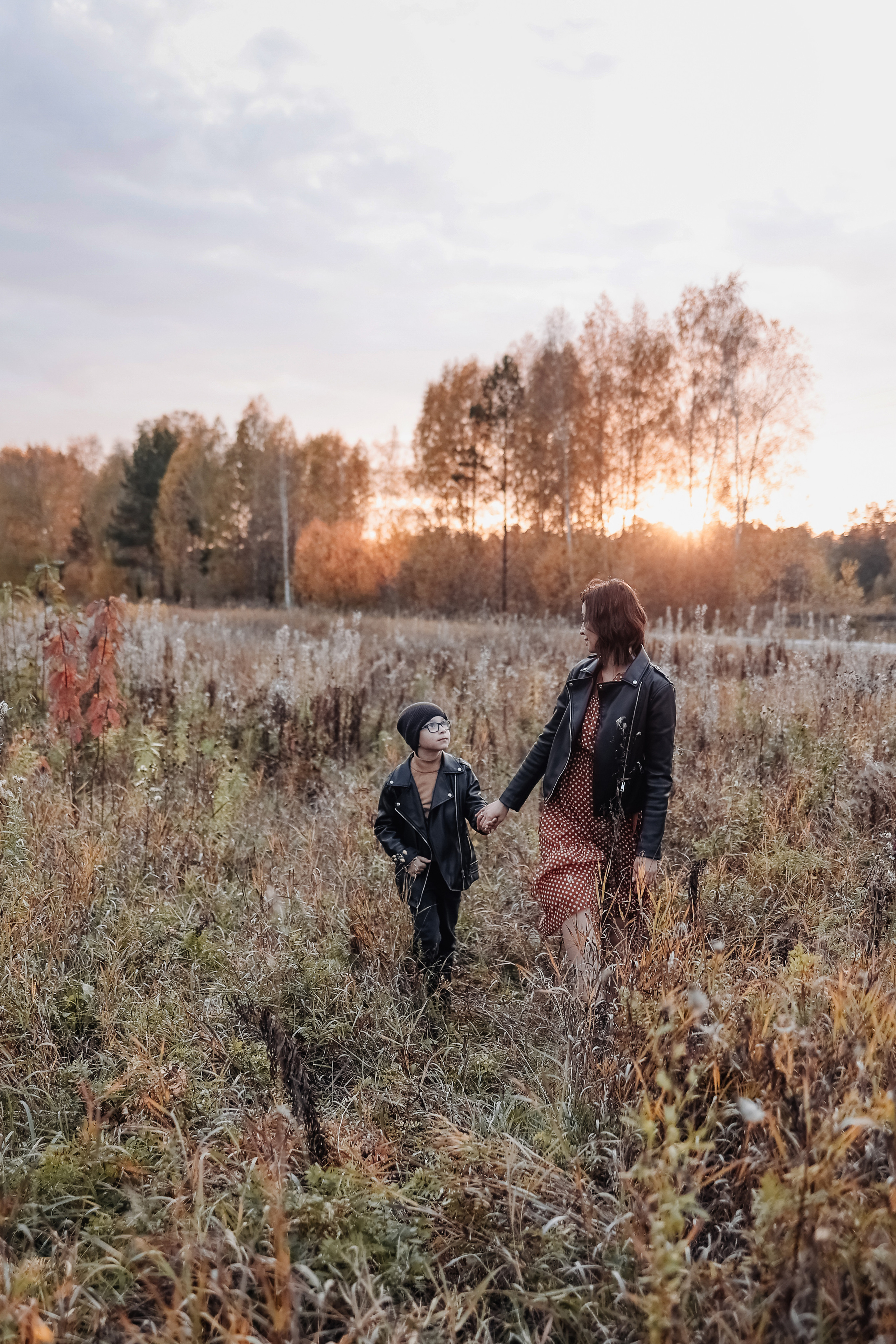 Прогулка на конюшне. СЕМЕЙНЫЙ ФОТОГРАФ КРАСНОЯРСК, ЖЕЛЕЗНОГОРСК