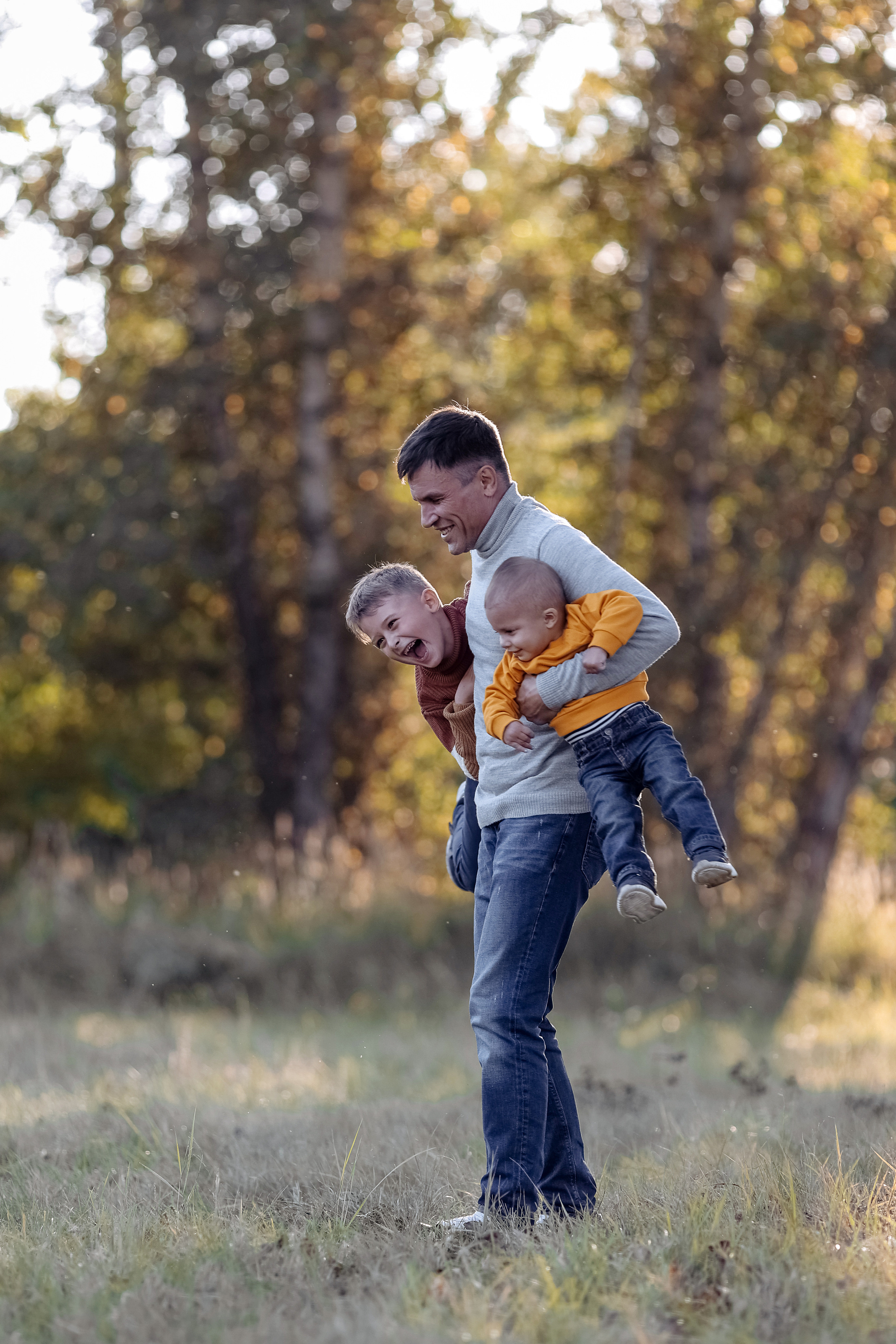 Осень в парке. СЕМЕЙНЫЙ ФОТОГРАФ КРАСНОЯРСК, ЖЕЛЕЗНОГОРСК