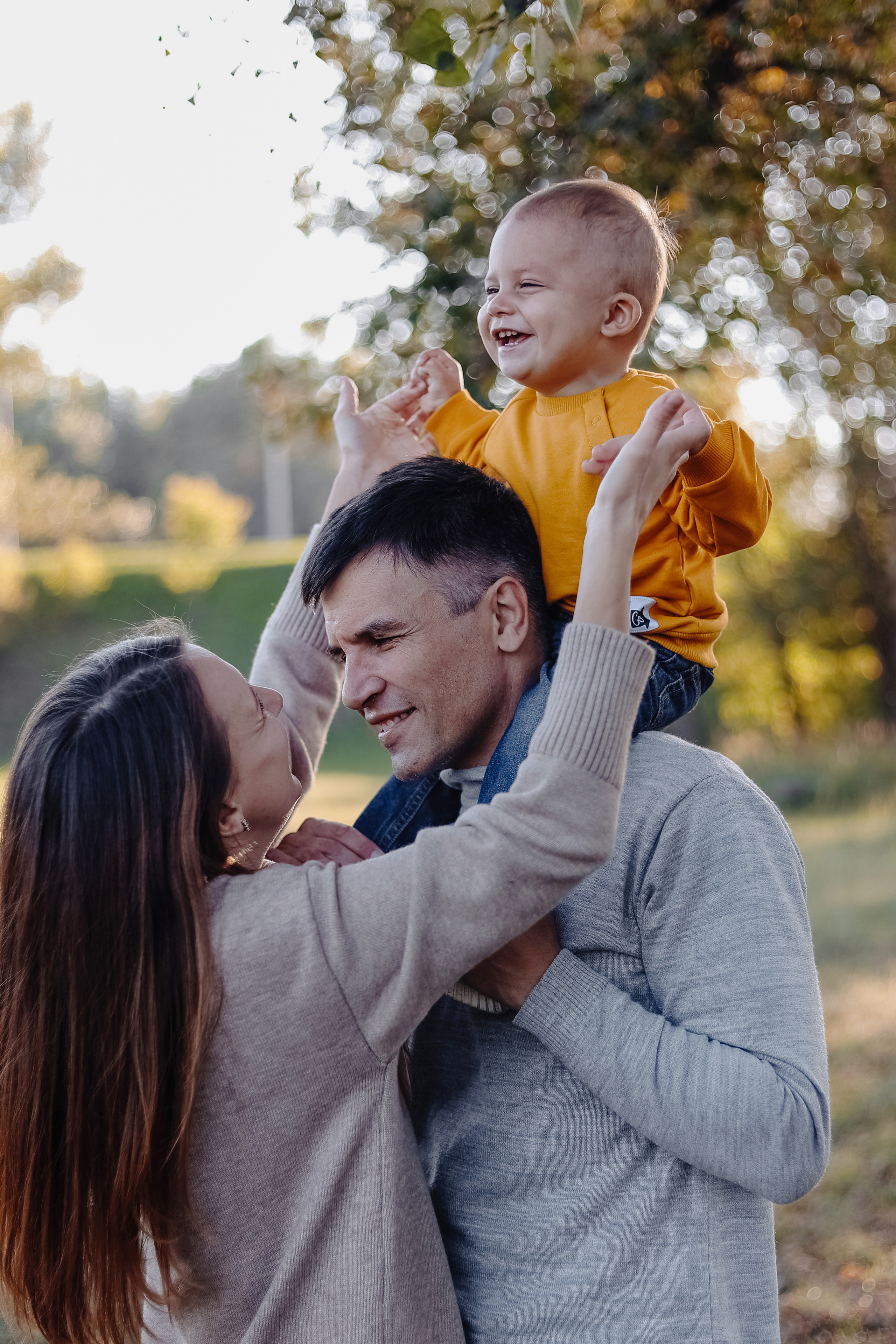 Осень в парке. СЕМЕЙНЫЙ ФОТОГРАФ КРАСНОЯРСК, ЖЕЛЕЗНОГОРСК