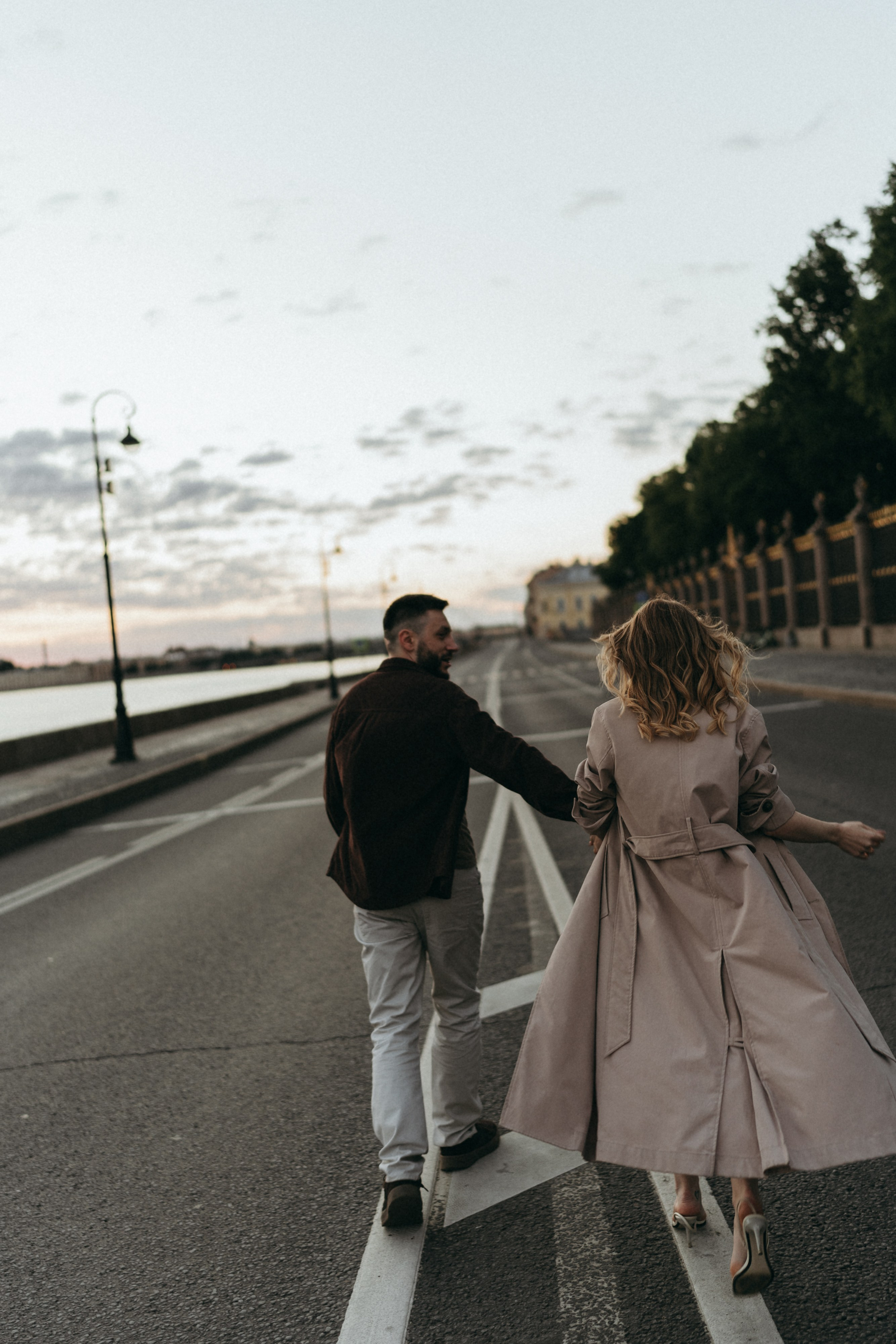 Максим и Настя / Разводные мосты. Фотограф в Санкт-Петербурге — Лучина Екатерина