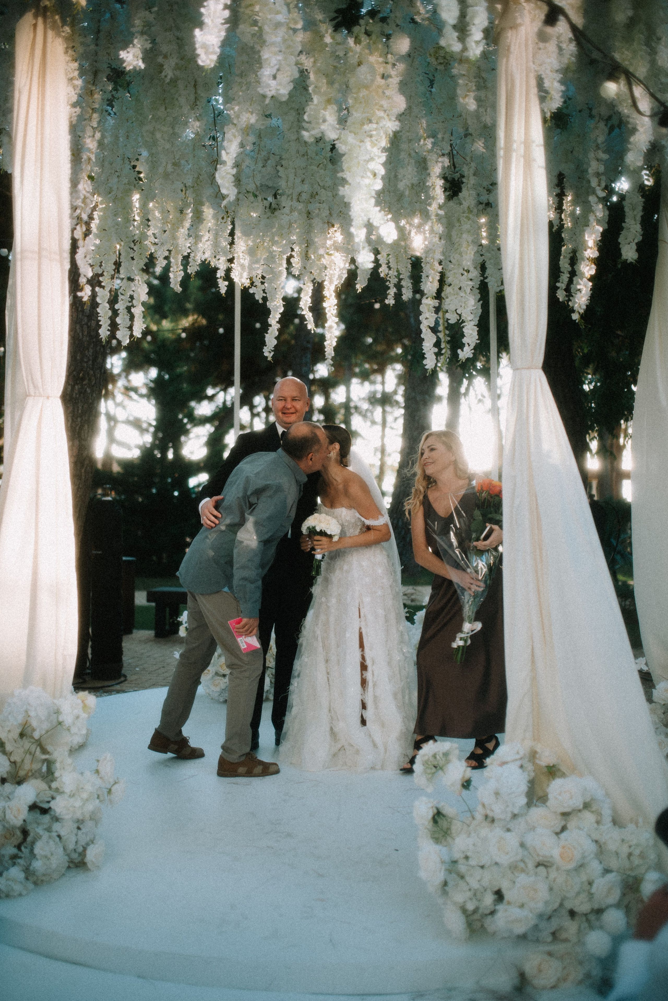 Александр и Виктория | Полный свадебный день. Выступала в качестве второго фотографа. Фотограф Санкт-Петербург, Новороссийск