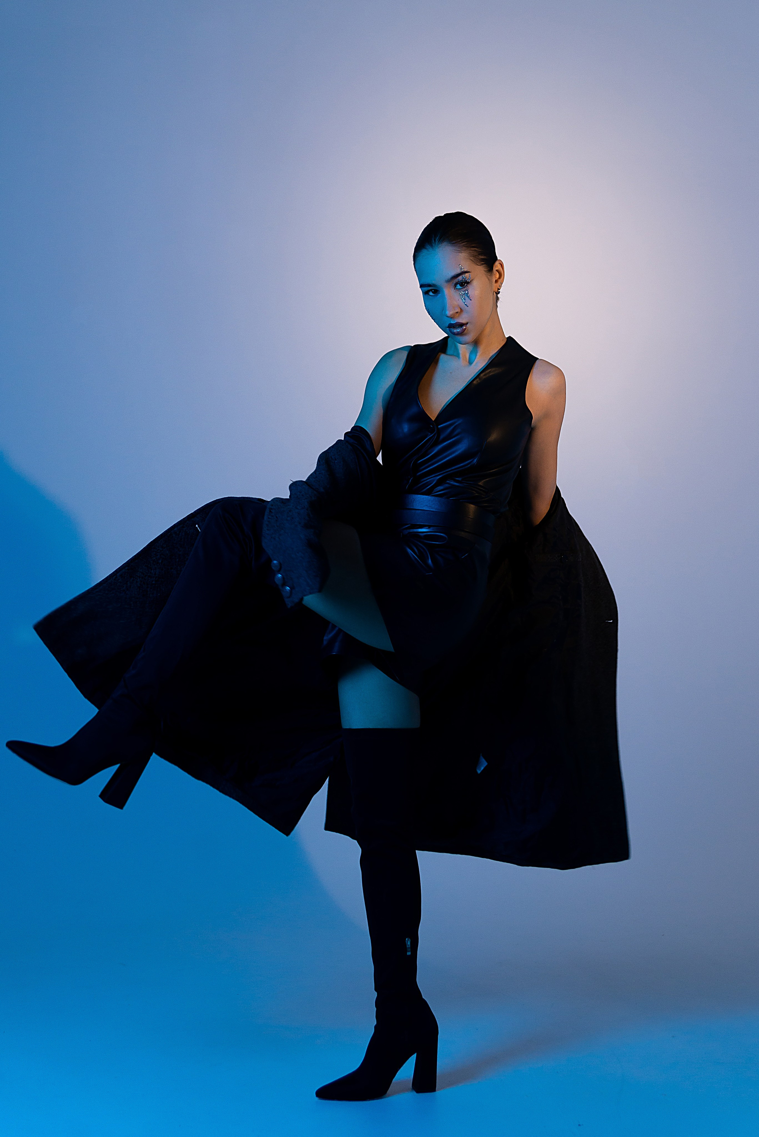 В студии. Асель Мурзина фотограф Казань