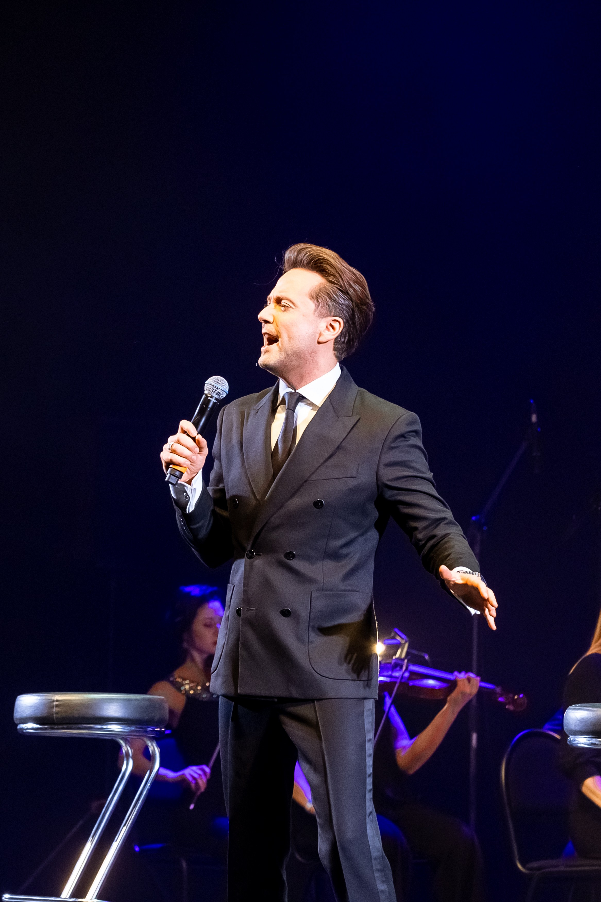 Видео и фотосъёмка концертов. Свадебный, семейный видеограф и фотограф в Екатеринбурге Николай Рыков