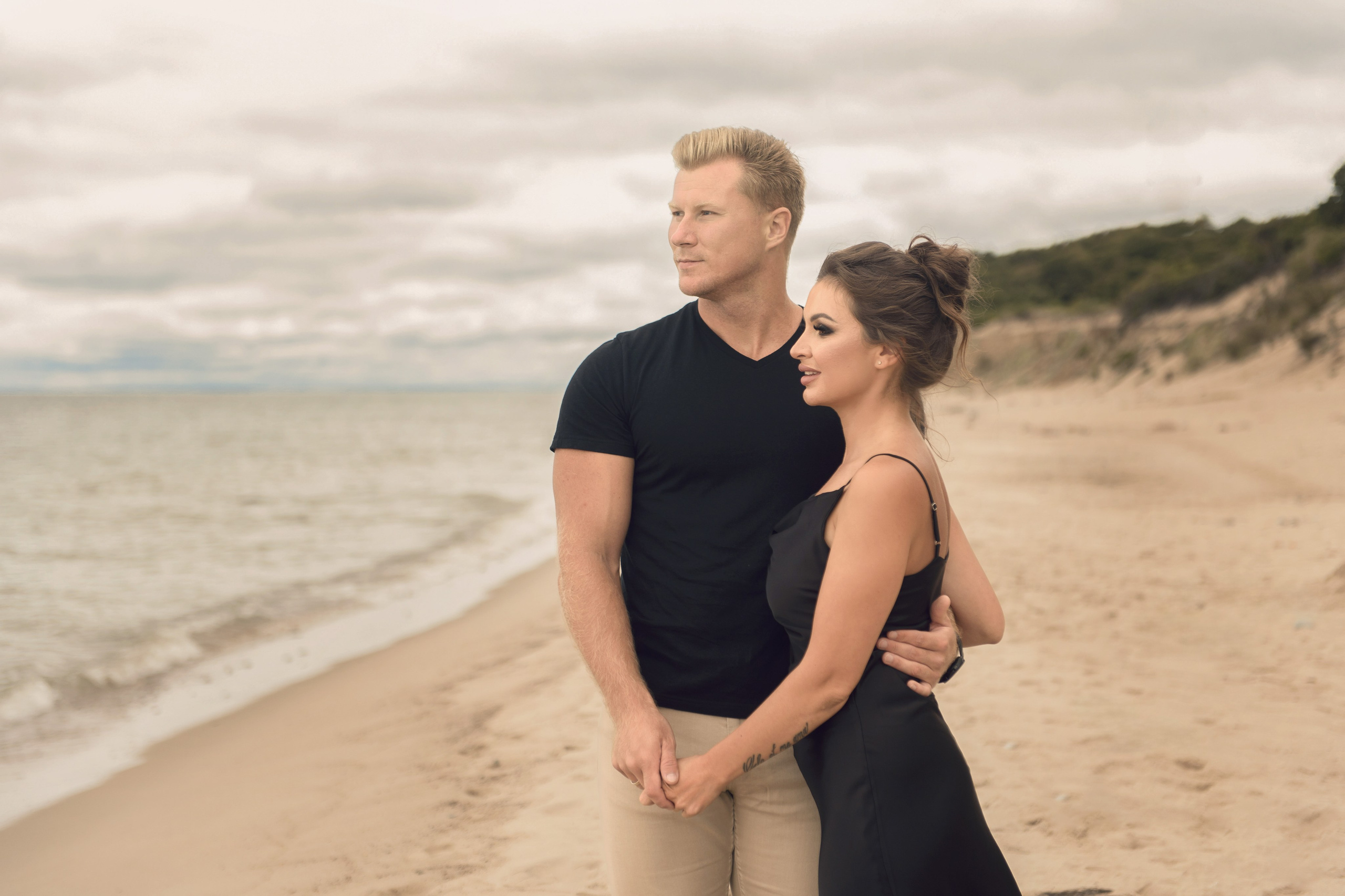 Семейная фотосессия - семейная и детская фотосъемка в студии Калинингр. Свадебный фотограф Калининград - Александр Зубанов