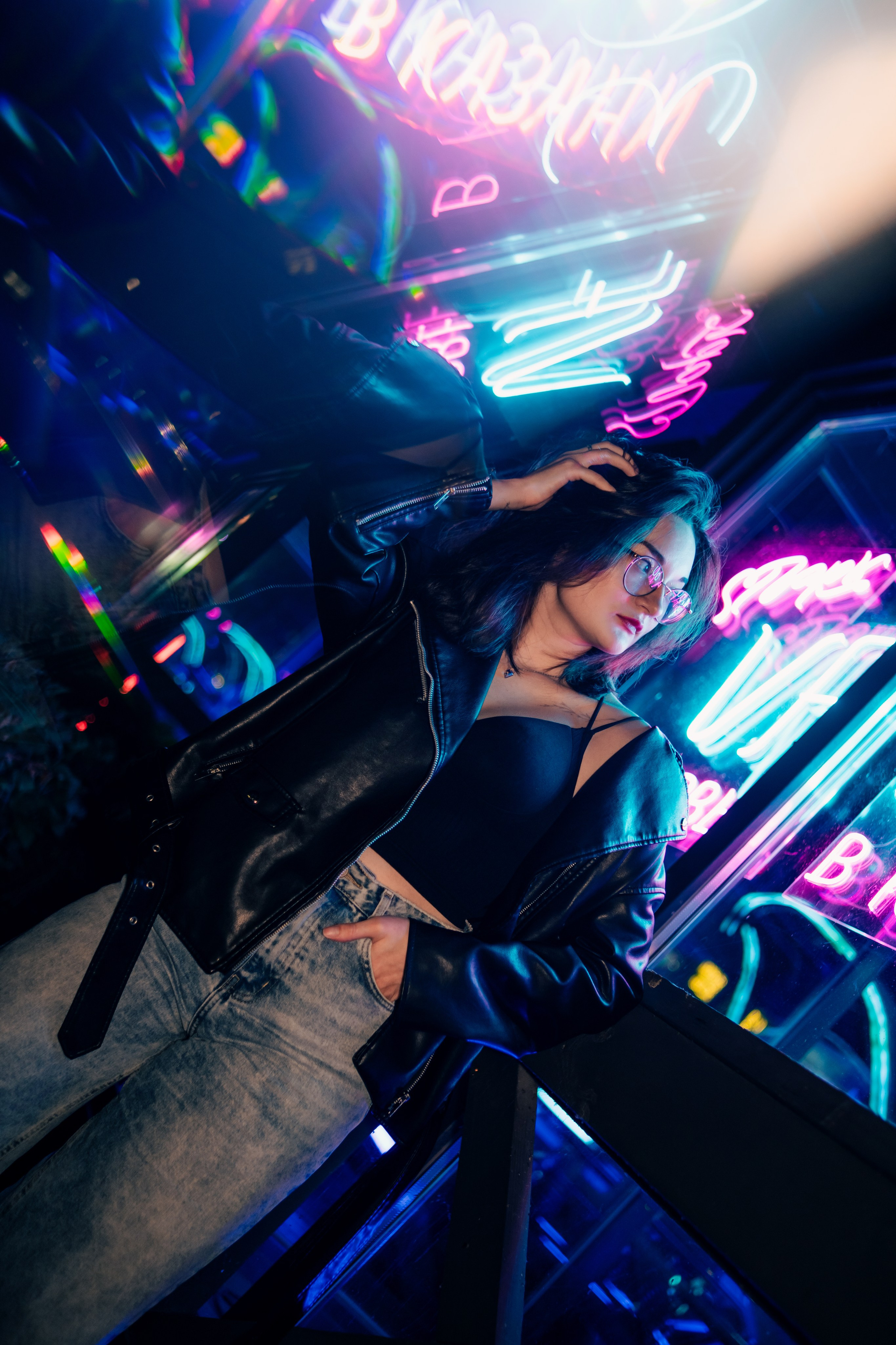 Юля | Палитра неоновых огней. Felixtones