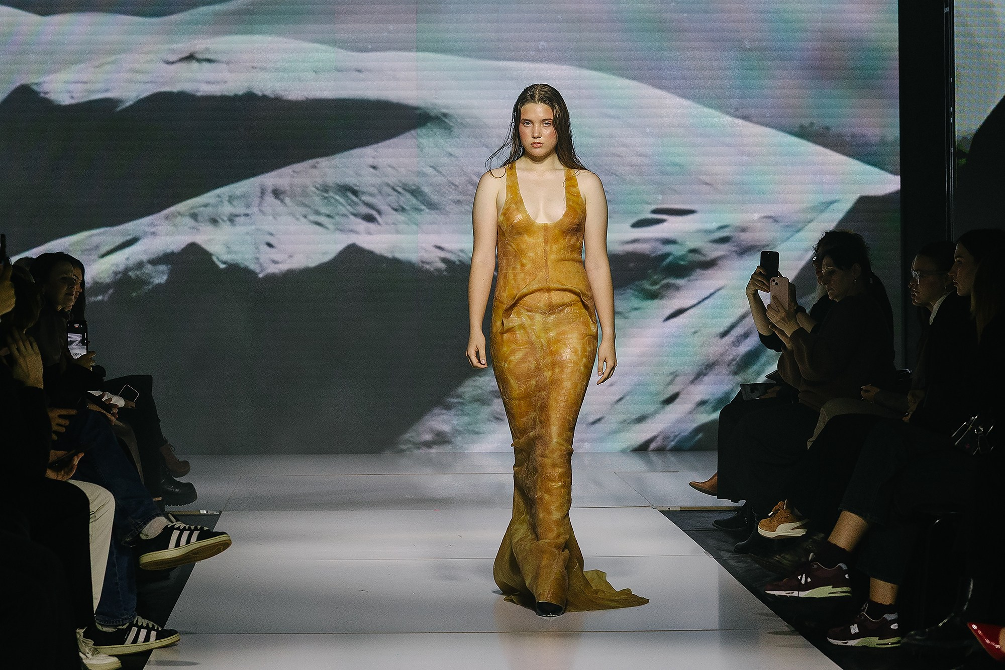 Неделя моды FW 23сез г. Екатеринбург. Семейный и репортажный фотограф Наташа Давыдова