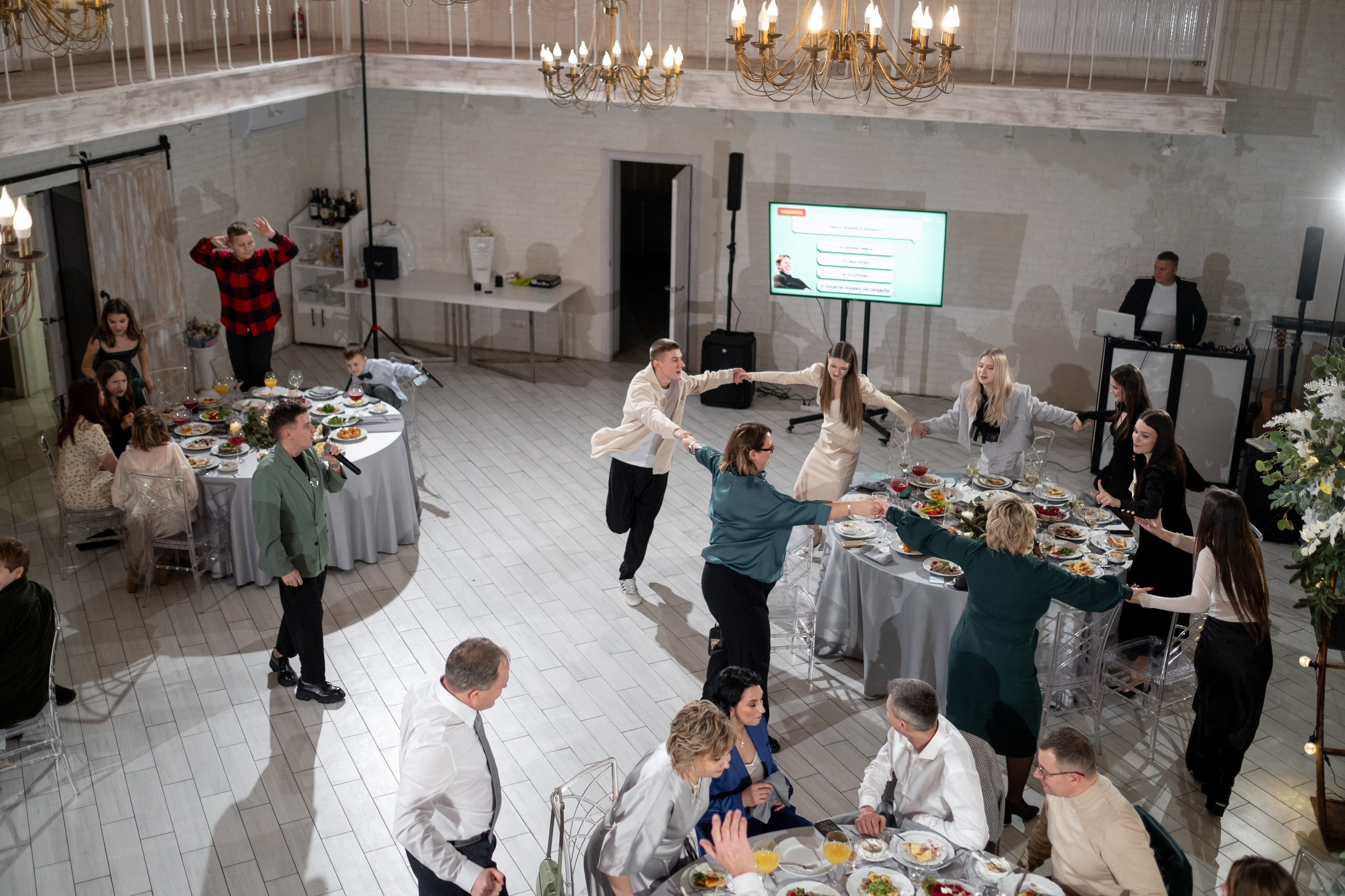 Александр и Анастасия. Свадебный и семейный фотограф Москва, Звенигород, Одинцово, Можайск,