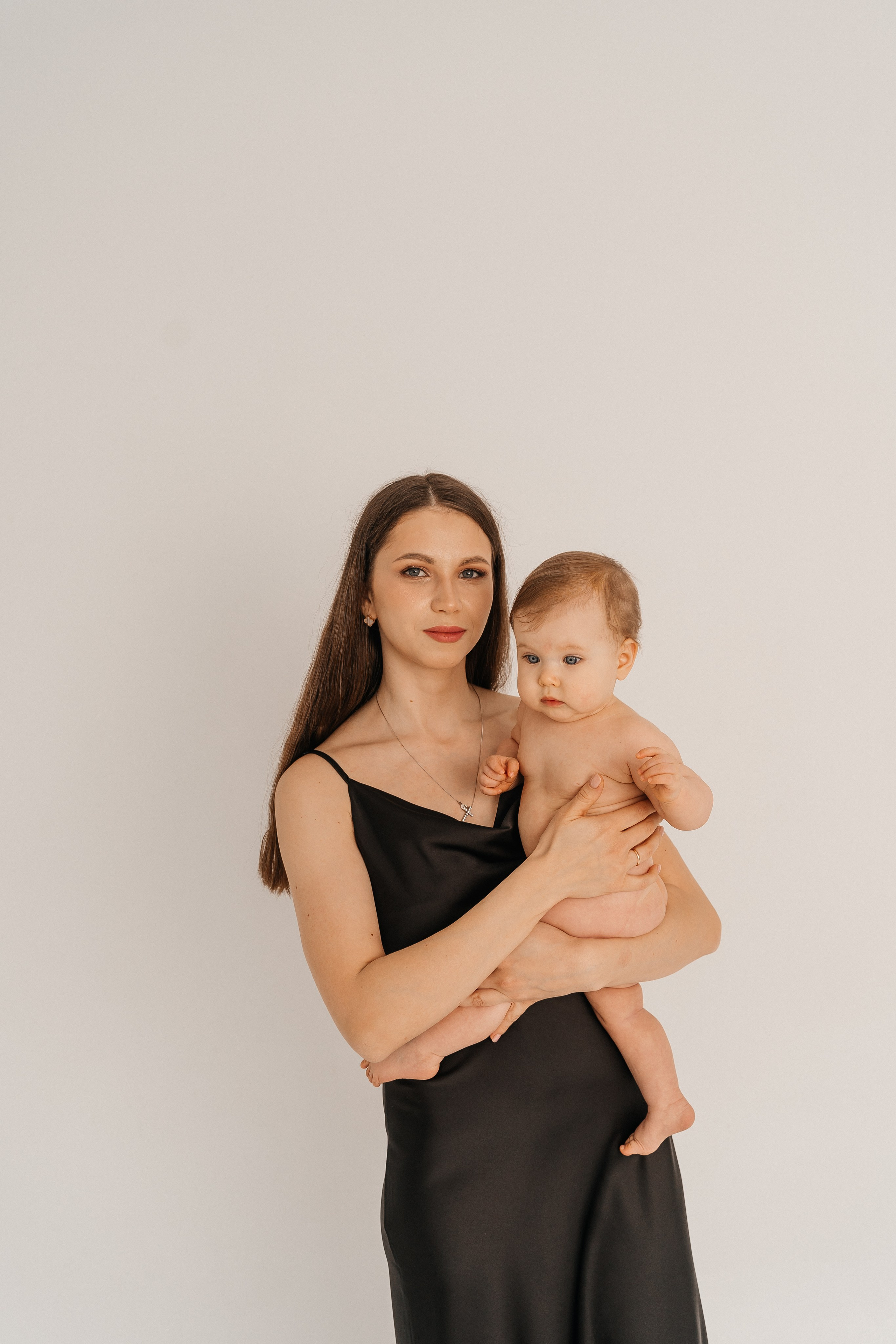 Сережа, Юля, Василиса и Дарина. Волик Мария