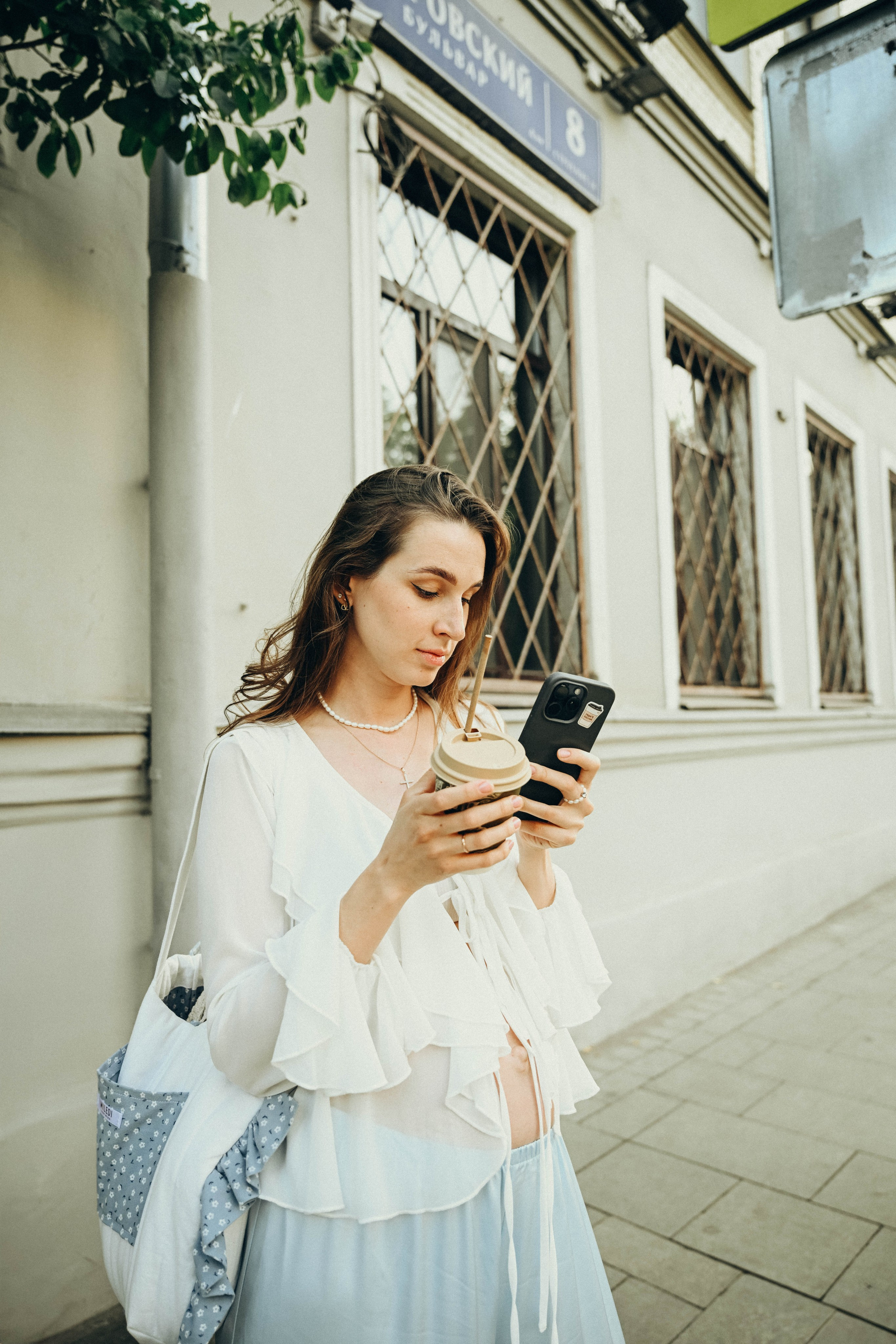 Беременность прогулка. Семейный фотограф в Москве Люберцах Ирина Вронская