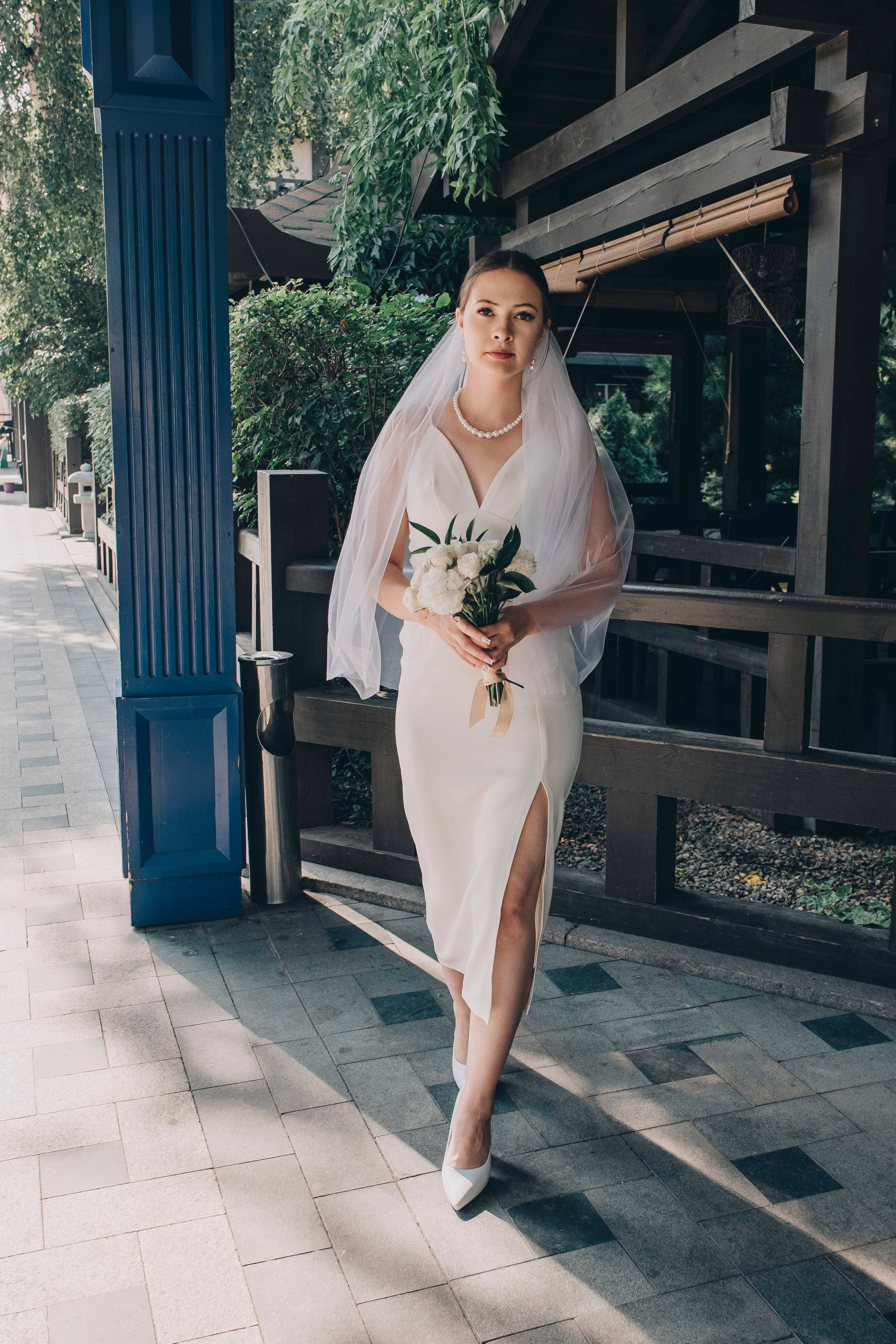 Свадебная прогулка в городе. Фотограф в Иркутске Анна Мирошникова