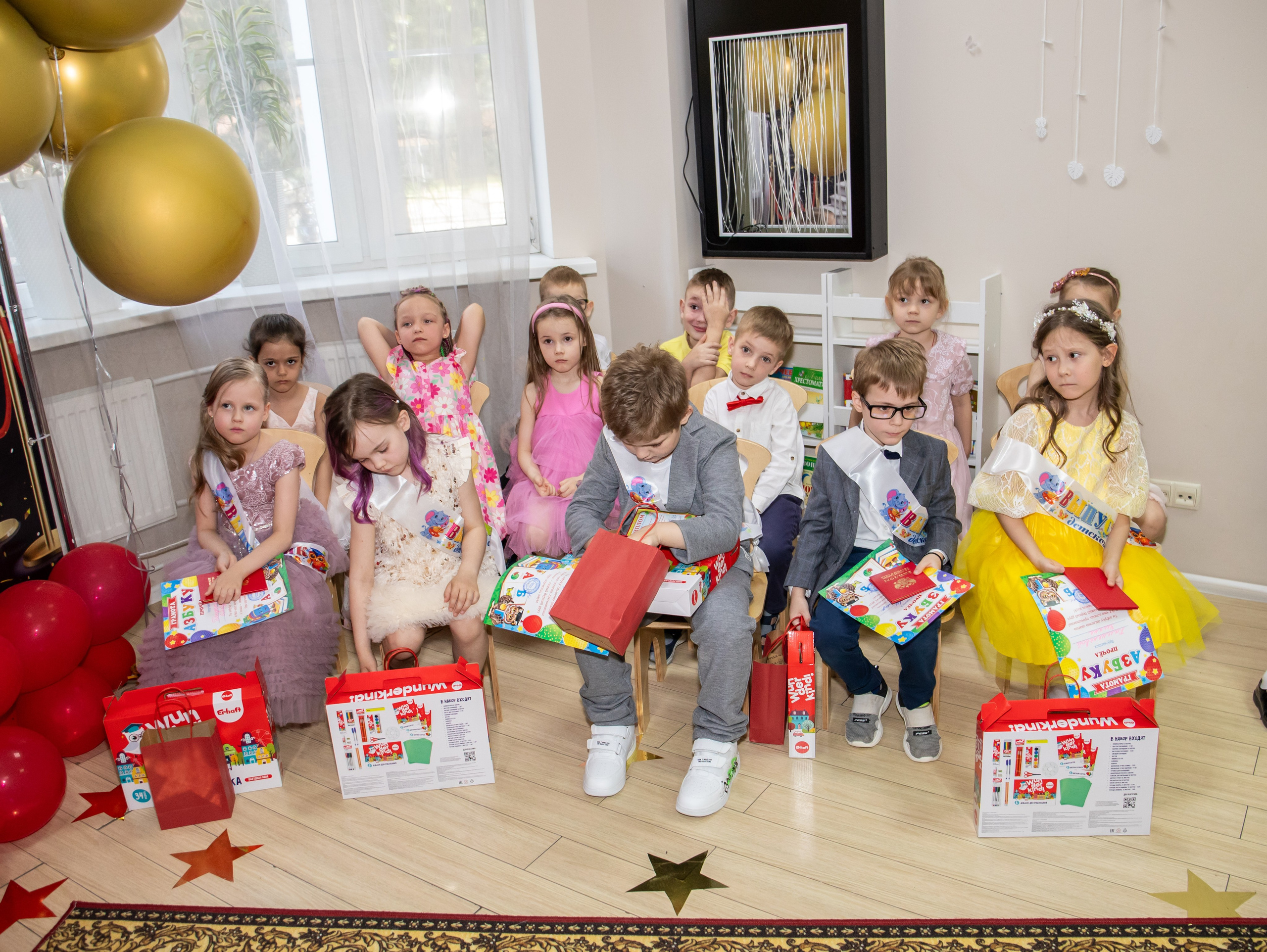 Утренник дет сад. Свадебный и семейный фотограф в Москве Мила Широких