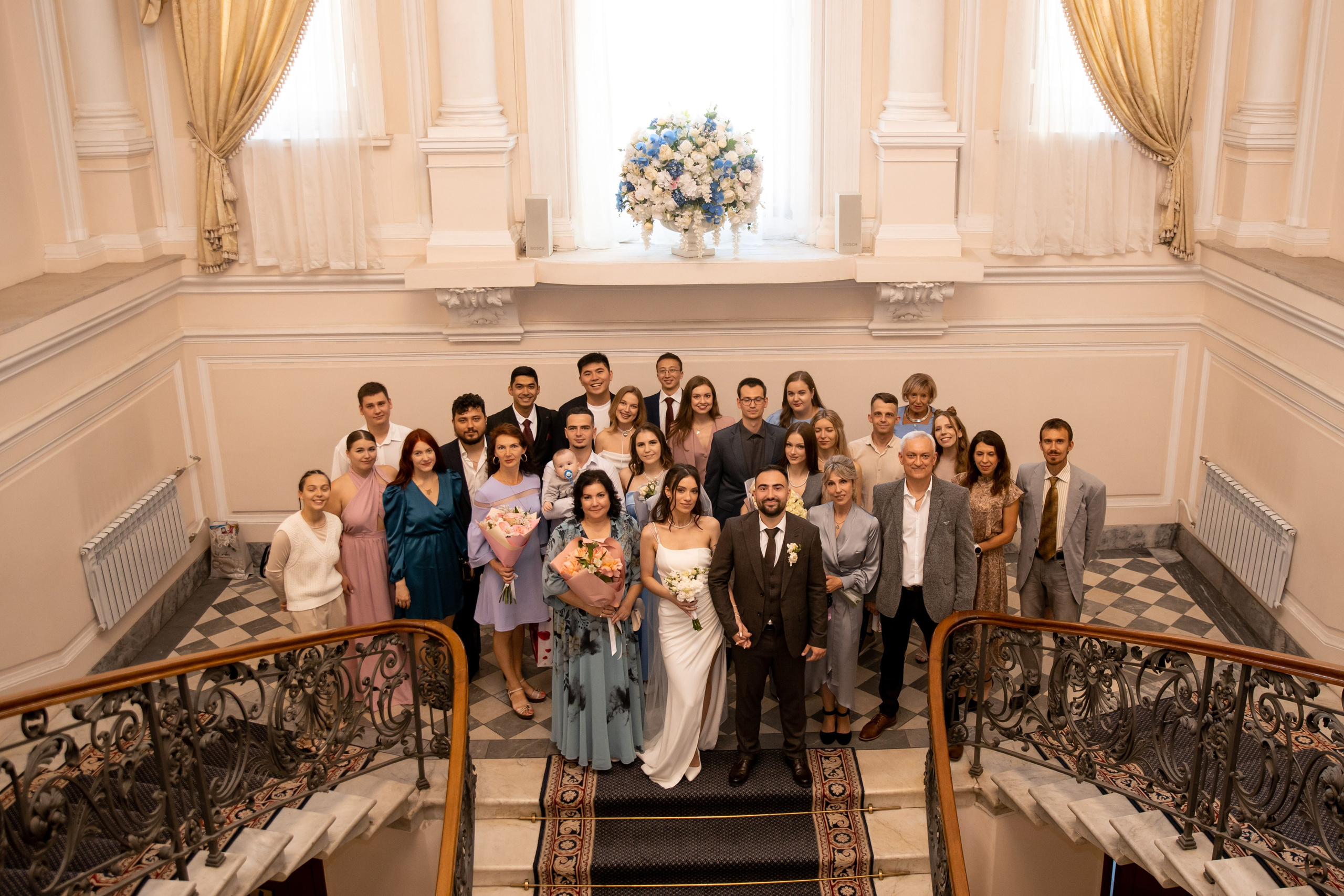 Анна и Александр / Прогулка + ЗАГС. Свадебный и семейный фотограф в Москве Диана Левченко