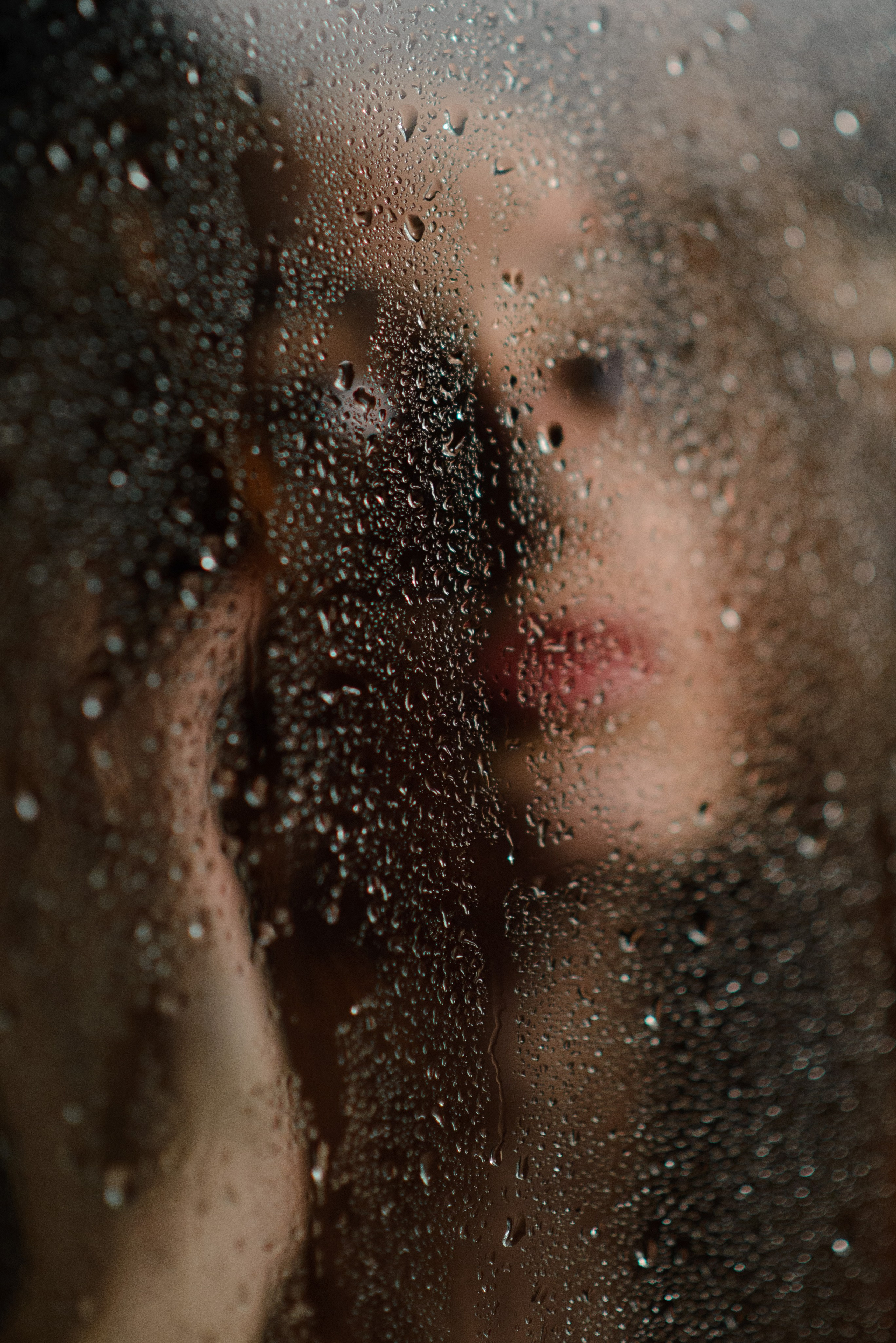 Женский портрет. Организация и проведение фотосъемок в Санкт-Петербурге. Фотограф Смирягин Илья