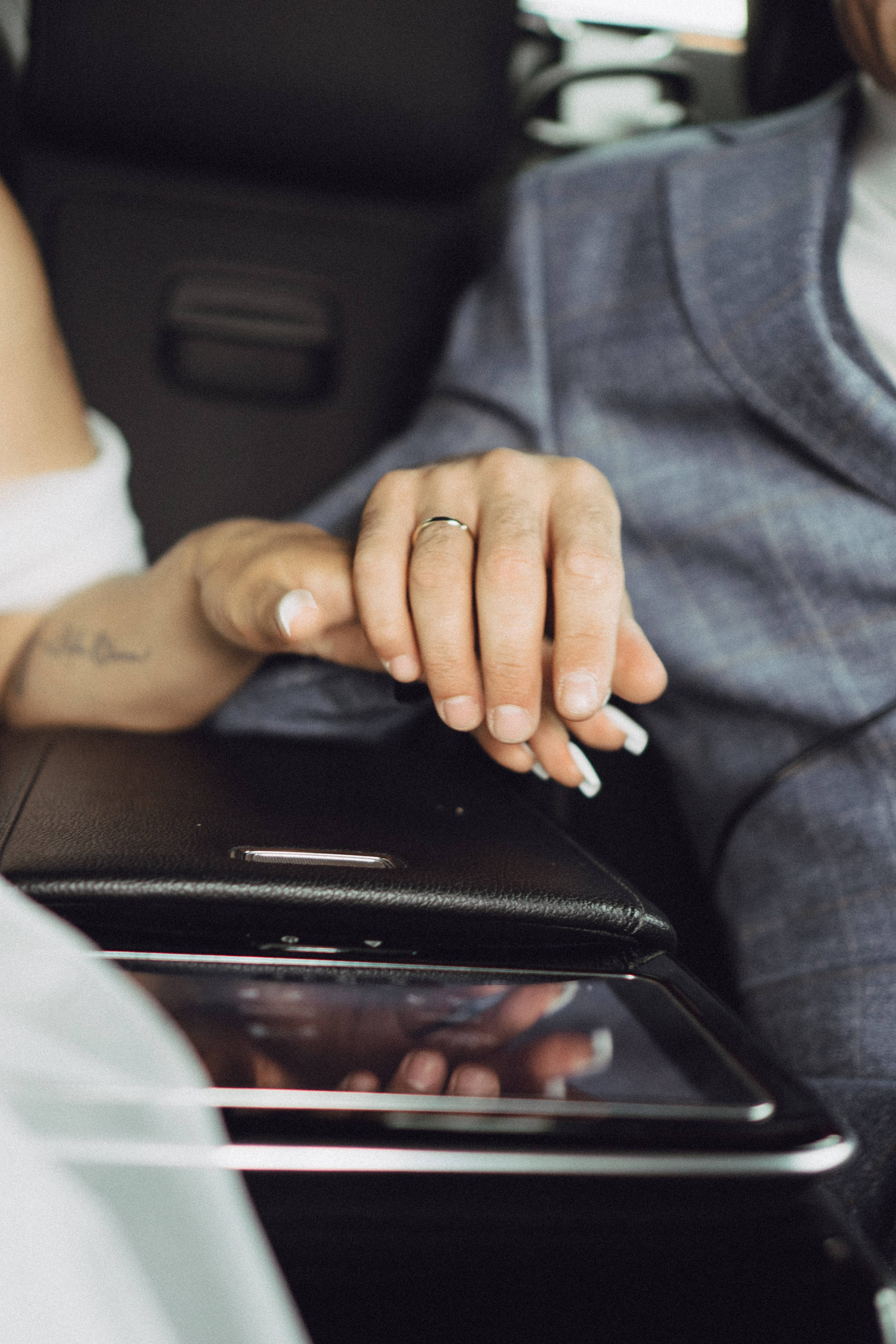 СВАДЕБНАЯ ПРОГУЛКА РЕСТОРАН МЫ ЖЕ НА ТЫ И ФОТОСЕССИИЯ С АВТОМОБИЛЕМ. Профессиональный фотограф, Санкт-Петербург — Виктория Богомолова