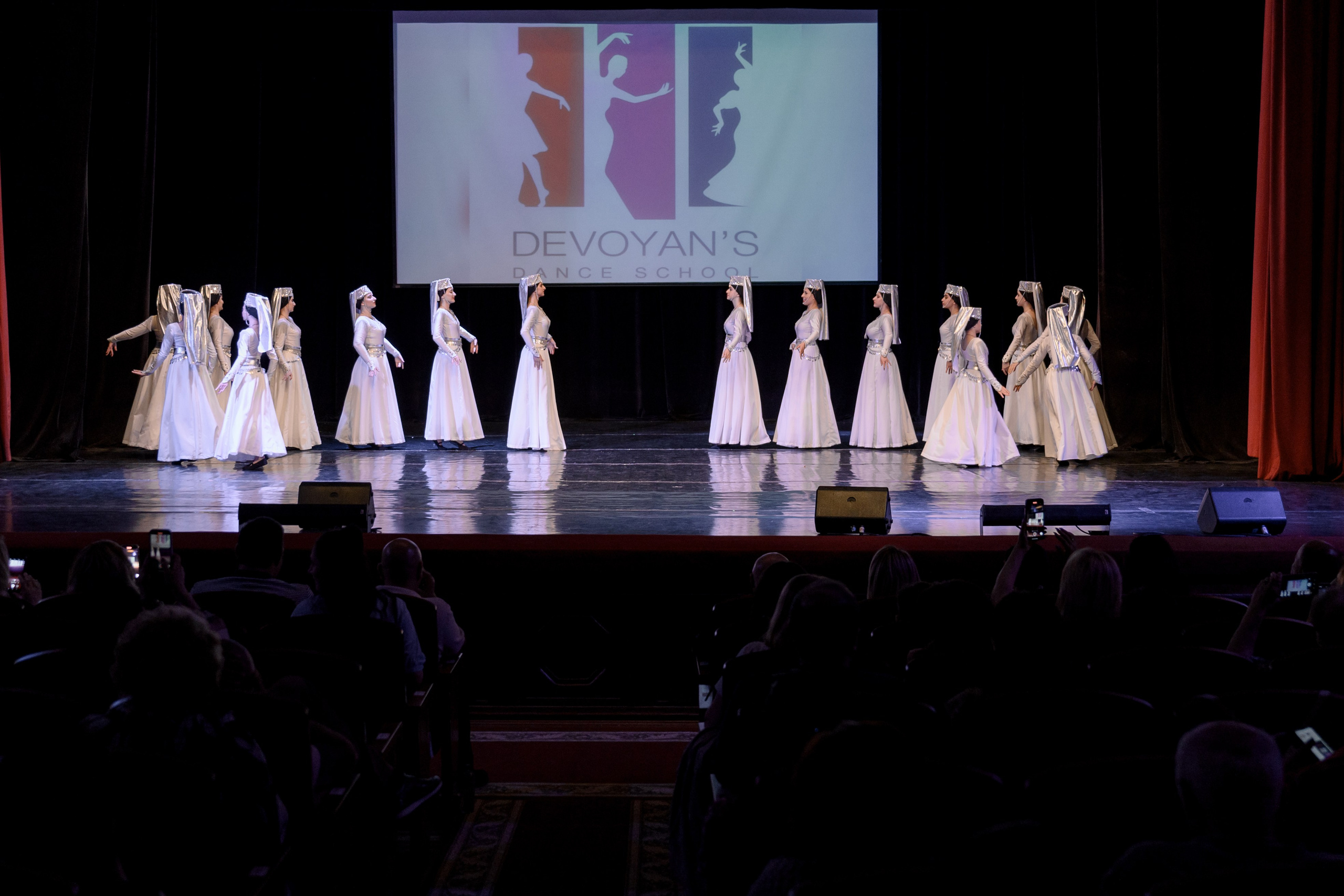 Театр. Главная