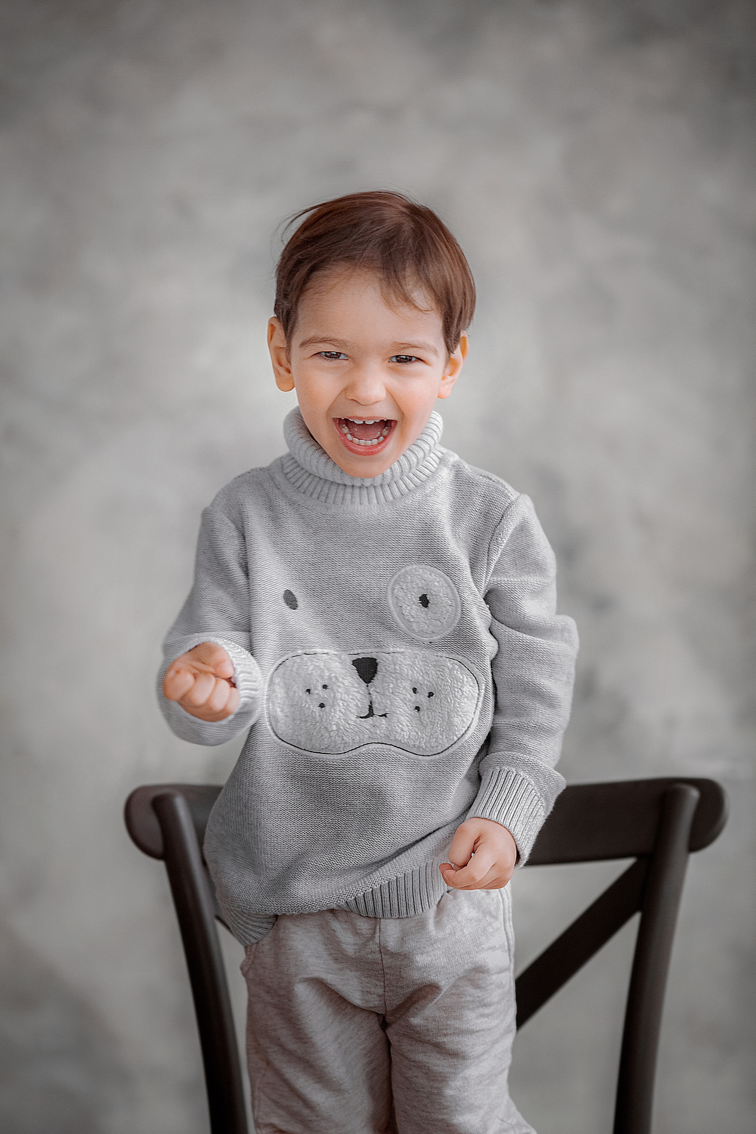 СЕМЕЙНЫЙ ПОРТРЕТ | ОФОРМЛЕНИЕ ИНТЕРЬЕРА ФОТОГРАФИЯМИ. Антон, Яна и Тимоша. Фотограф в Москве Оксана Цехмистер