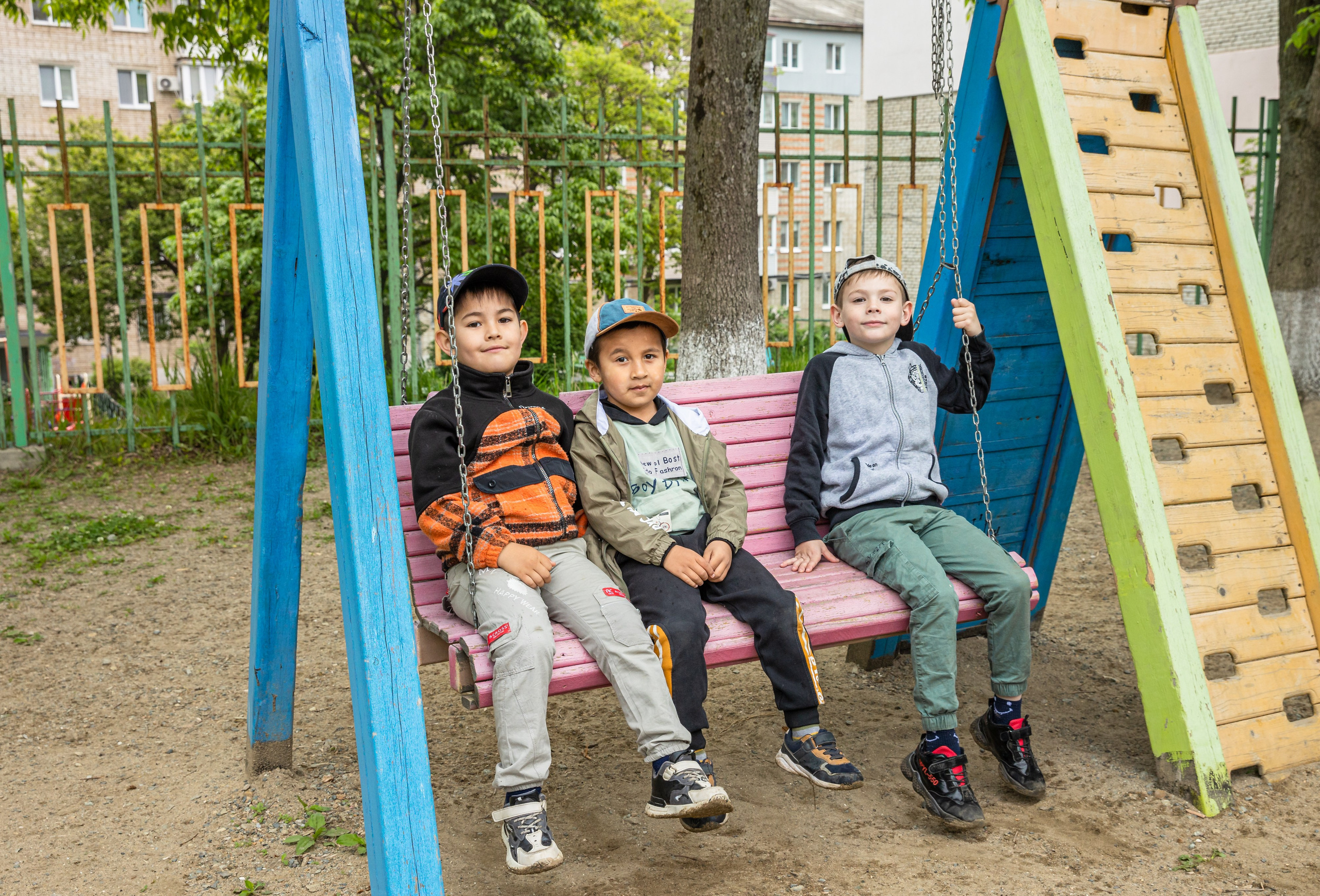 Репортажно-постановочная съемка в саду. Детский семейный фотограф в г. Находка Ольга Коваленко, фотостудия Memories