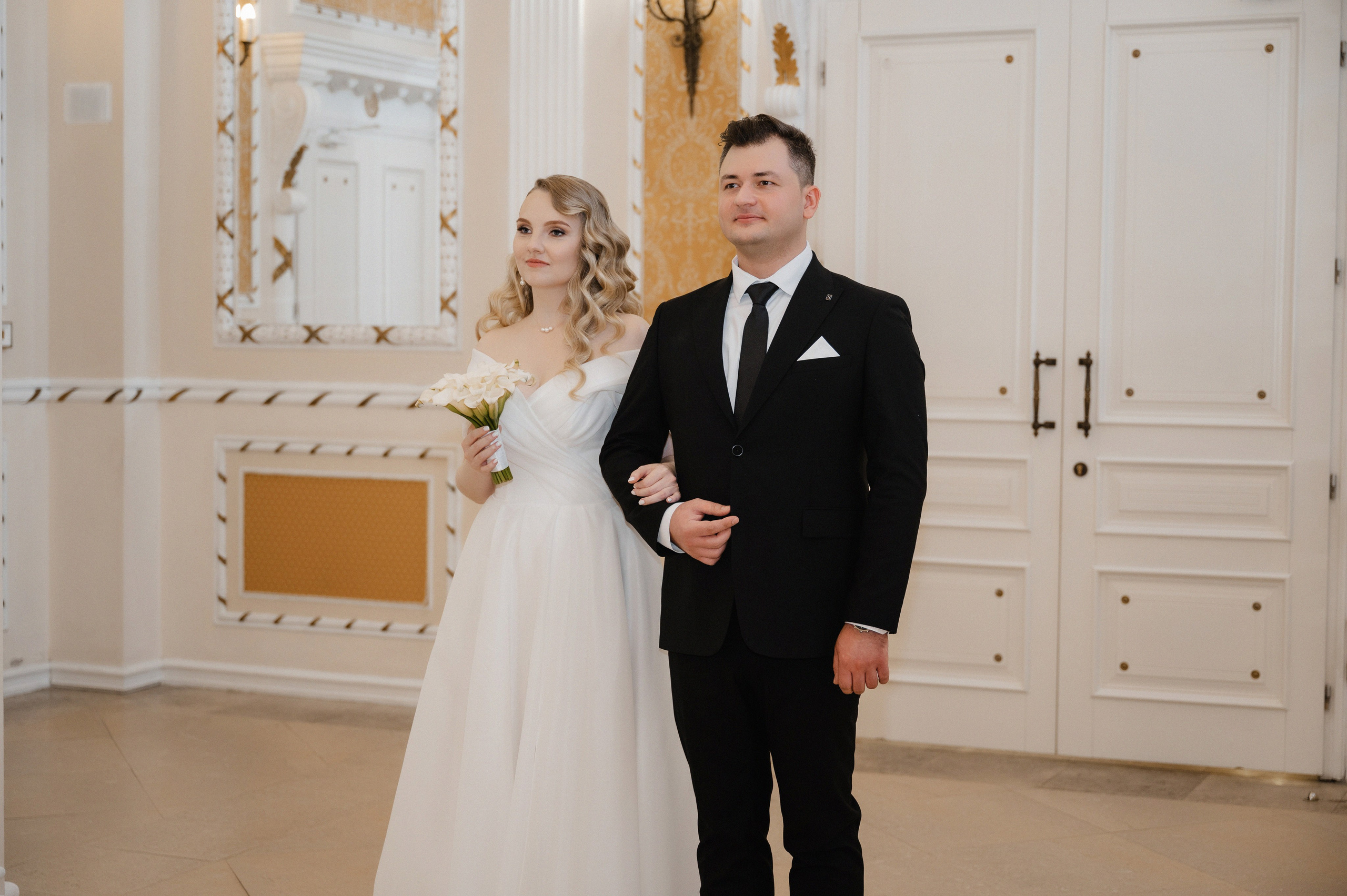 Илья и Ольга.Кусково. Свадебный фотограф Раменское-Москва