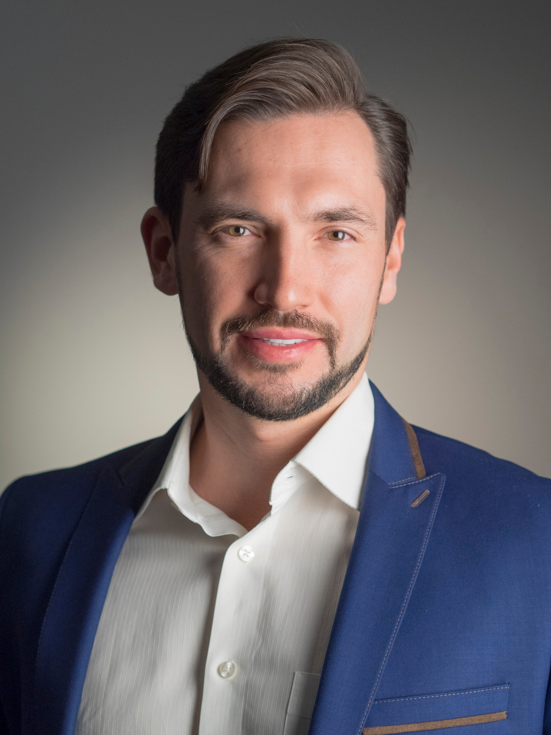 Dr. Artemiy Mir — нейропсихолог. Фотохудожник, портретист, фотограф в Нижнем Новгороде, Москве — Андрей