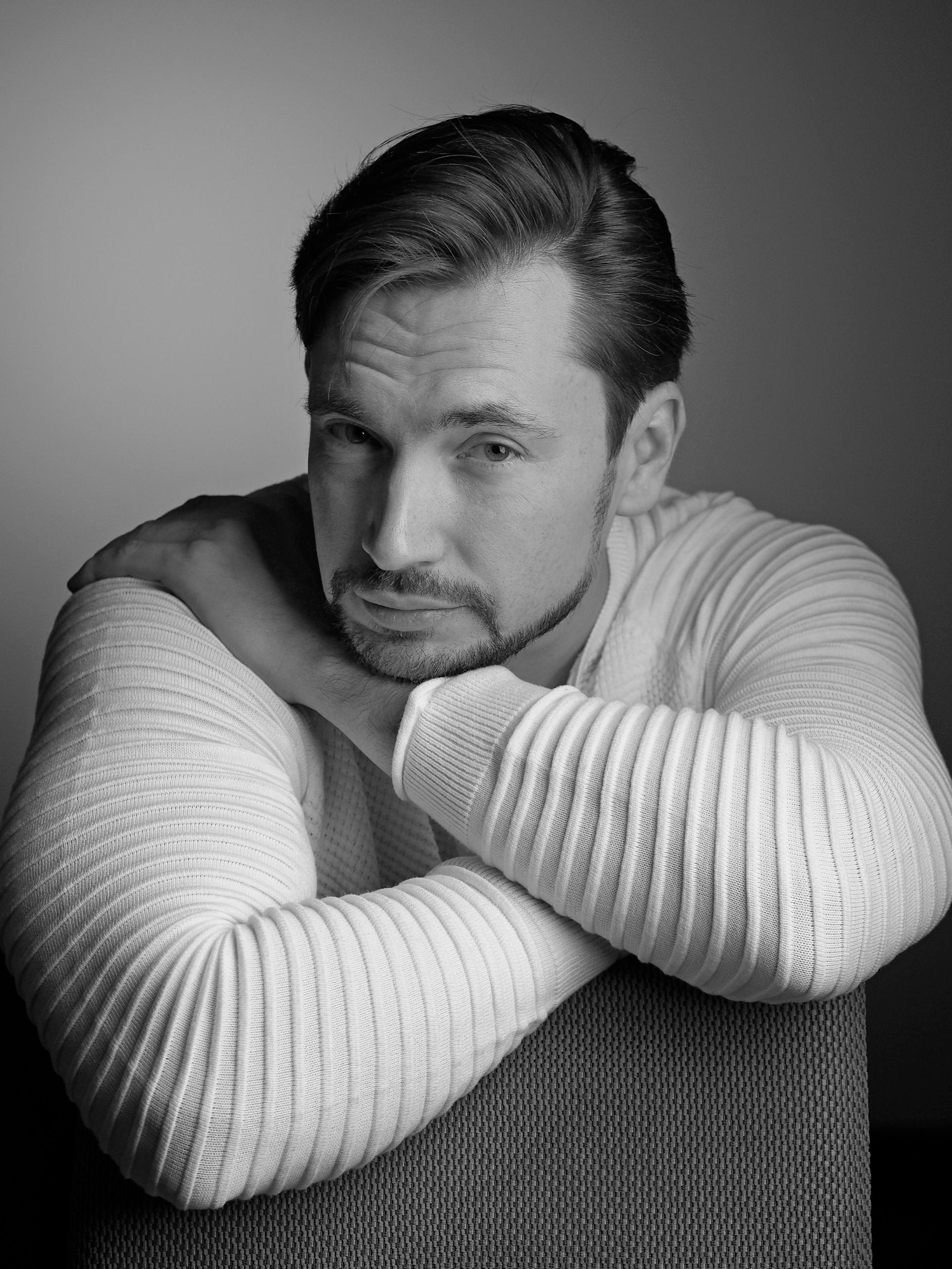 Dr. Artemiy Mir — нейропсихолог. Фотохудожник, портретист, фотограф в Нижнем Новгороде, Москве — Андрей