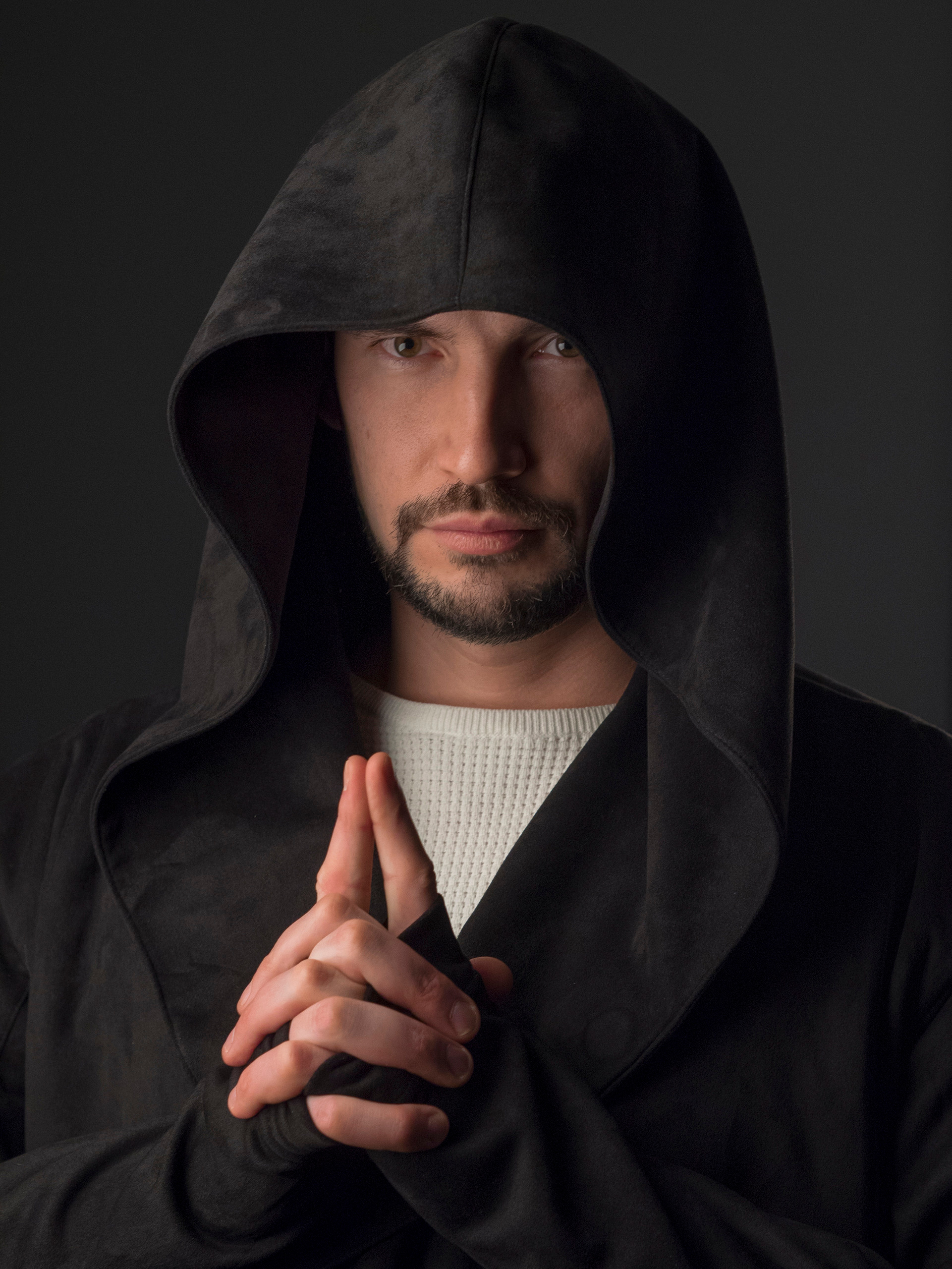 Dr. Artemiy Mir — нейропсихолог. Фотохудожник, портретист, фотограф в Нижнем Новгороде, Москве — Андрей