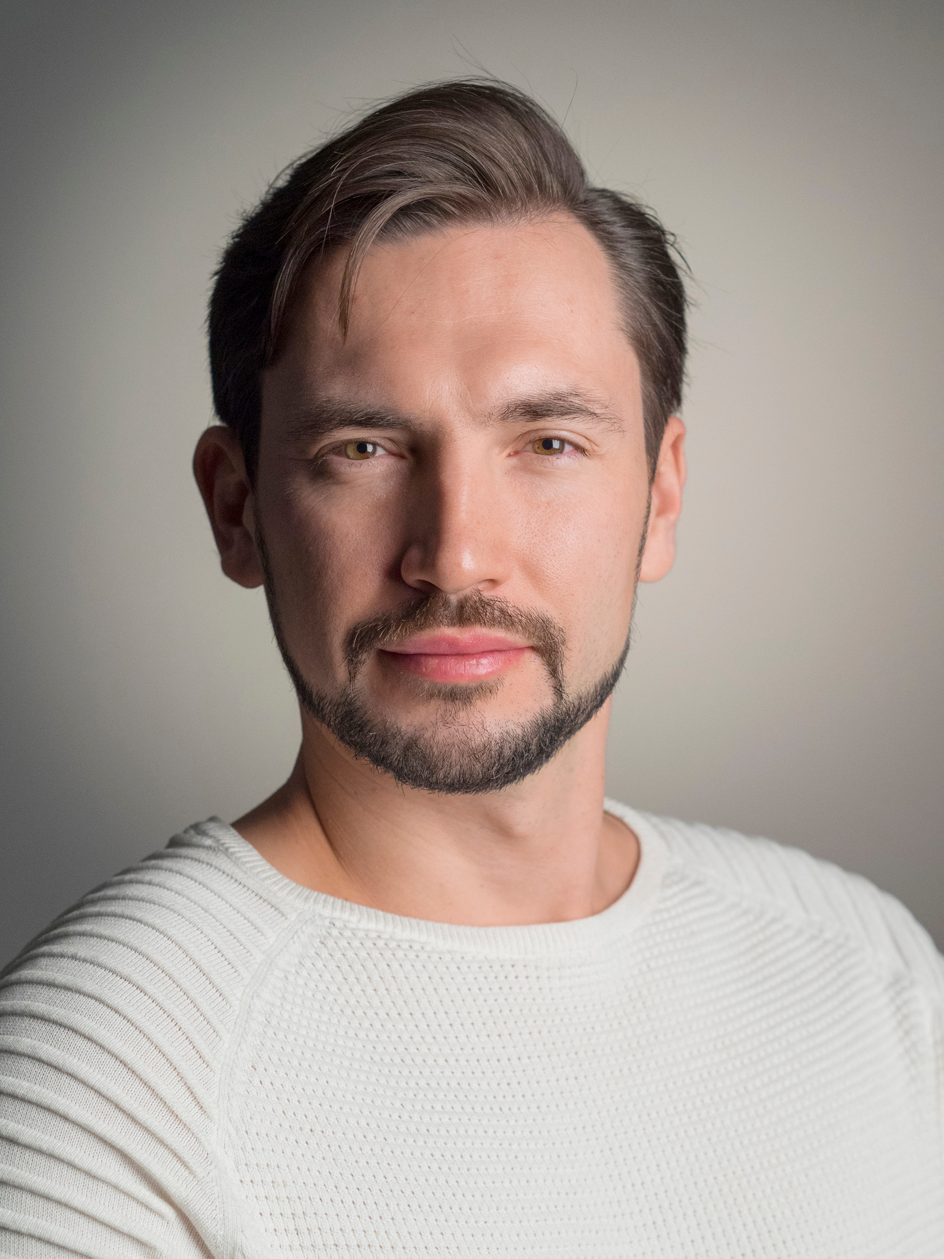 Dr. Artemiy Mir — нейропсихолог. Фотохудожник, портретист, фотограф в Нижнем Новгороде, Москве — Андрей