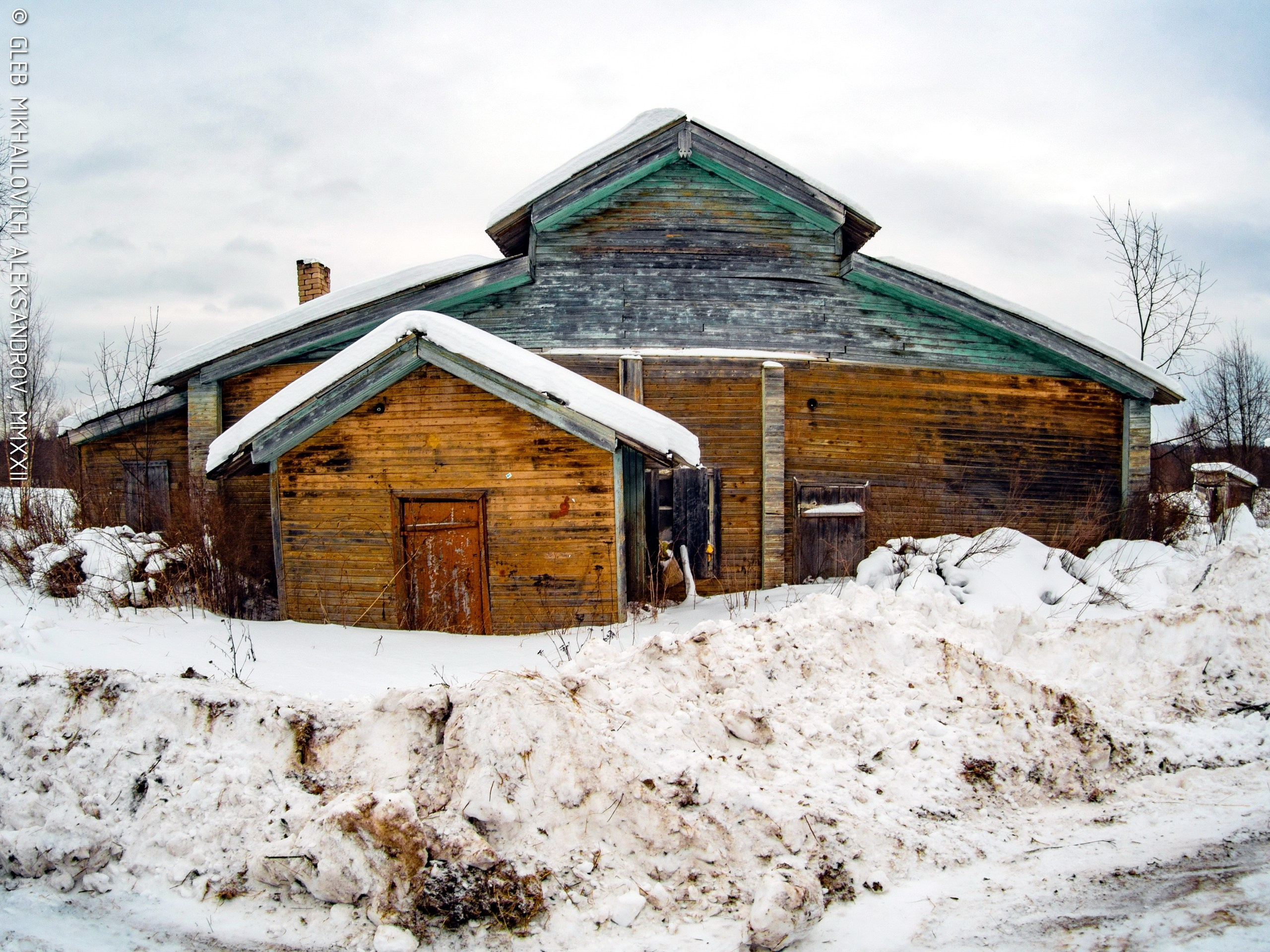 Усть-Паденьга. Зодчество