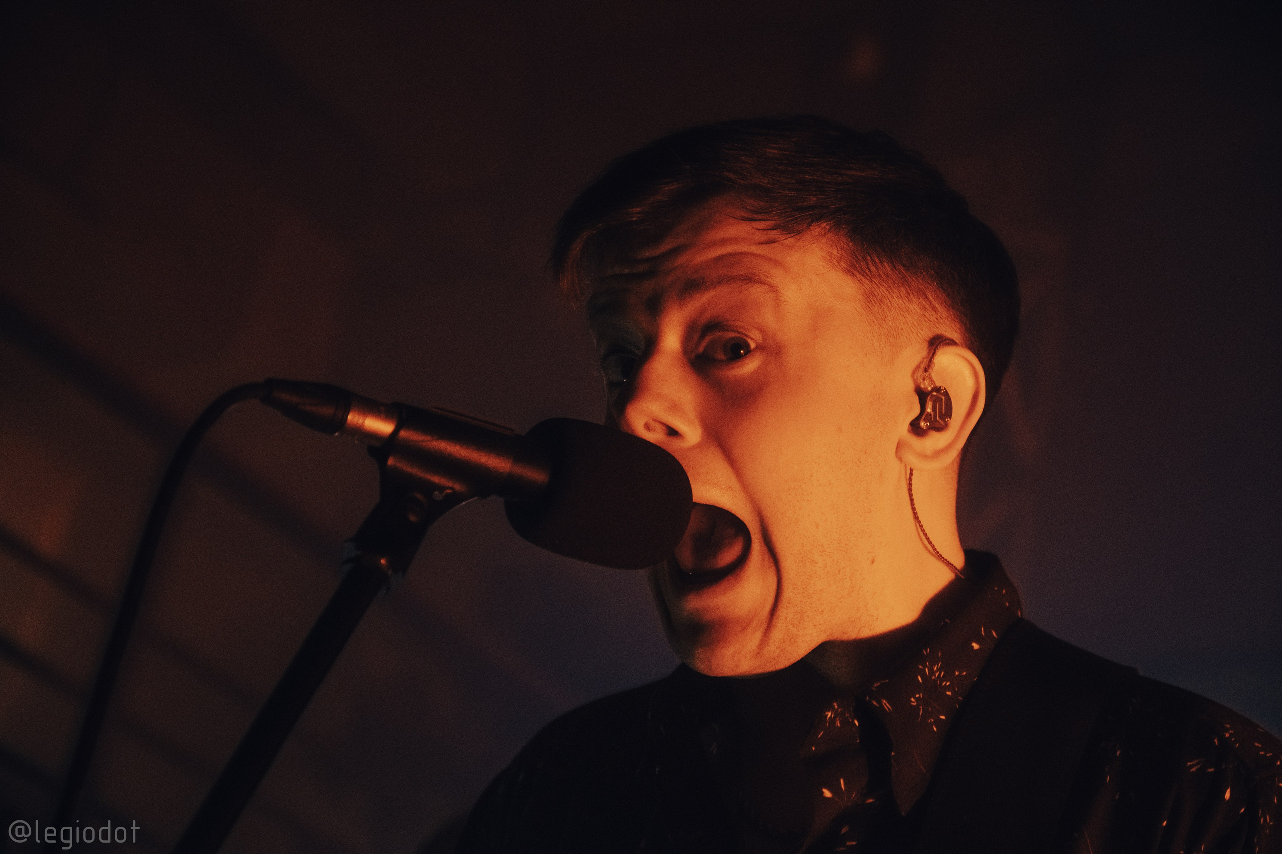 Show Me a Dinosaur & Naska 13.03.2025. Репортажный фотограф в Москве Legiodot