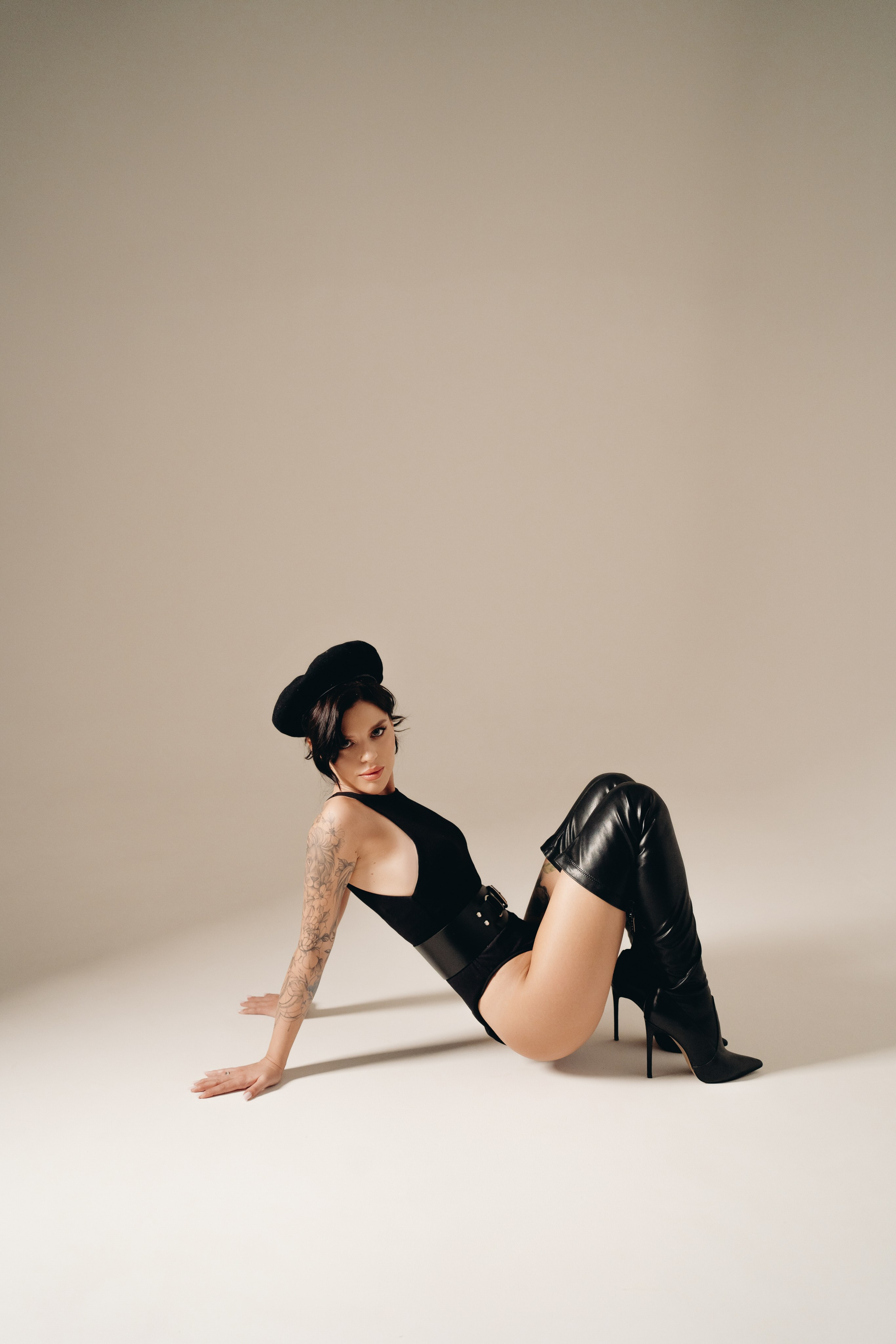 Polina. Mayskaya photography