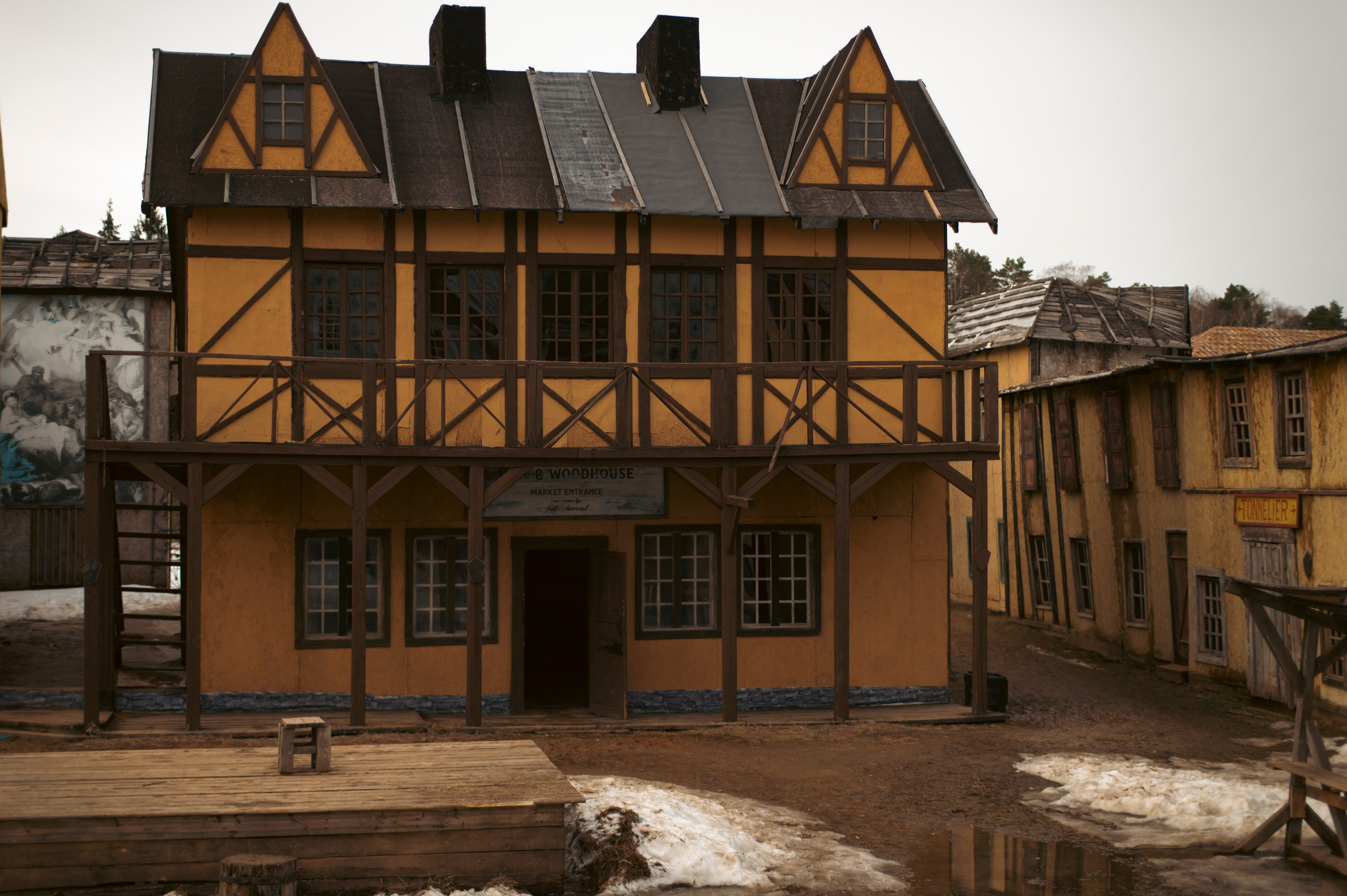 Фотопрогулка апрель 2022. Фотограф Роман Адлер