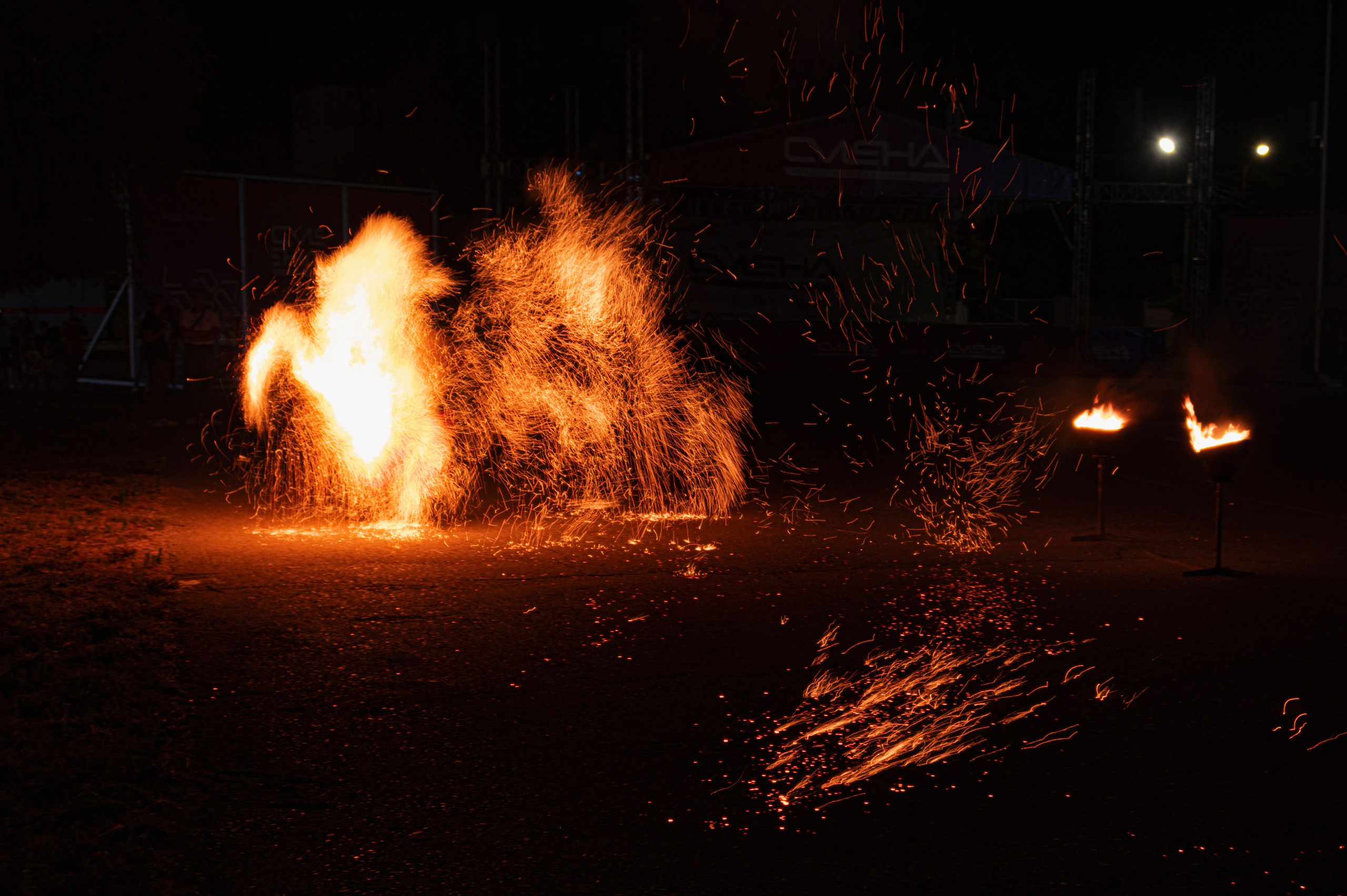 Файершоу. Фотограф Роман Адлер